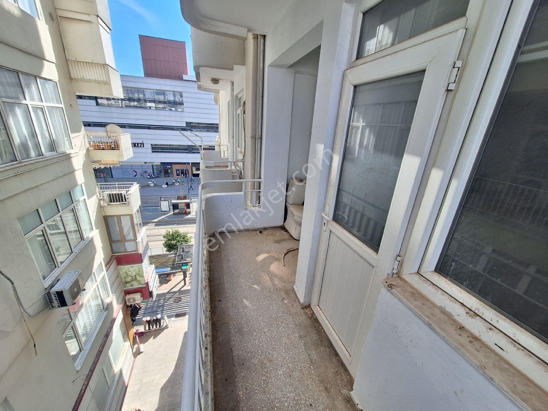 Antalya Muratpaşa Ali Çetinkaya Caddesi Üzernde Tramvay Durağı Önünde Kiralık 2+1 Ofis - Görsel 27