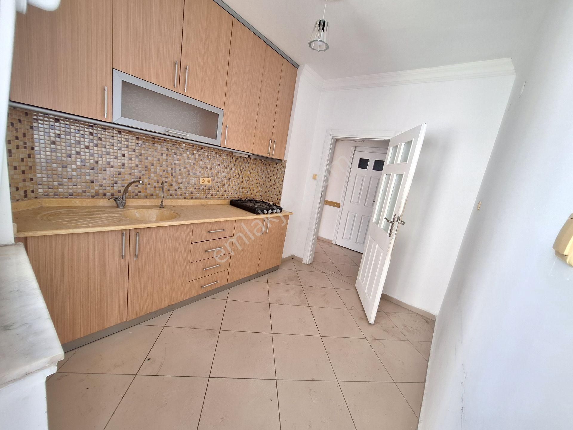 Antalya Muratpaşa Ali Çetinkaya Caddesi Üzernde Tramvay Durağı Önünde Kiralık 2+1 Ofis - Görsel 15