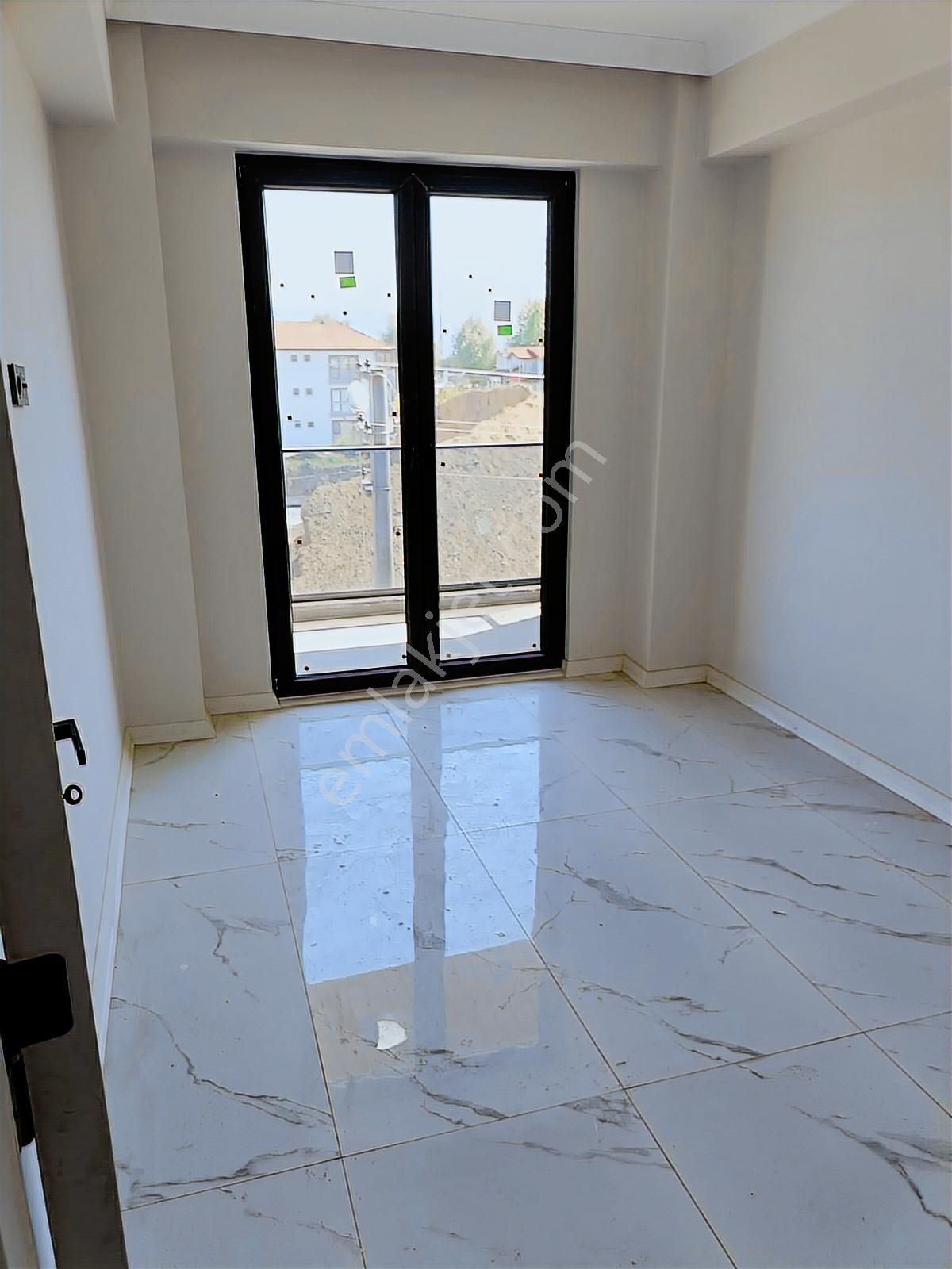 Sakarya Erenler Hafızlık Okulu Karşısı Sıfır 3+1 3.kat Satılık - Görsel 25