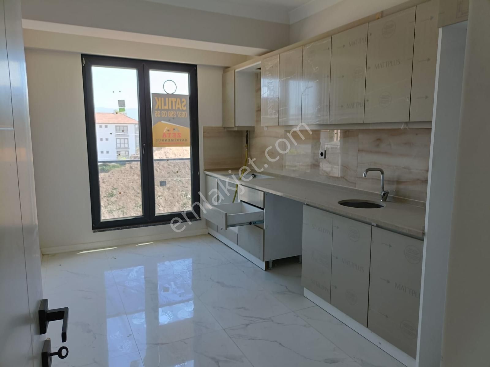 Sakarya Erenler Hafızlık Okulu Karşısı Sıfır 3+1 3.kat Satılık - Görsel 18