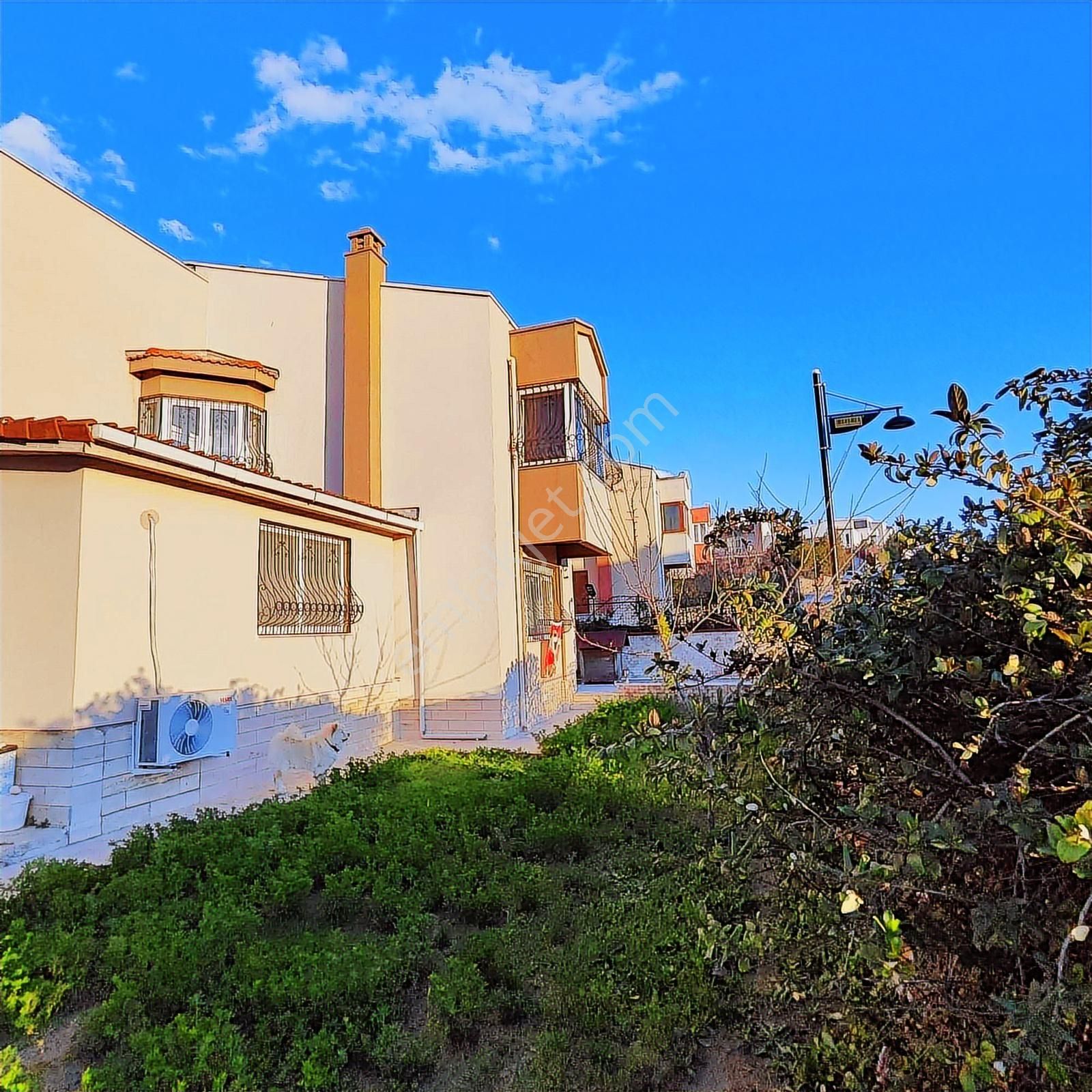 Cadde Üzerinde-mantolamalı Full Yapılı Villa 15.100.000 Tl - Görsel 16