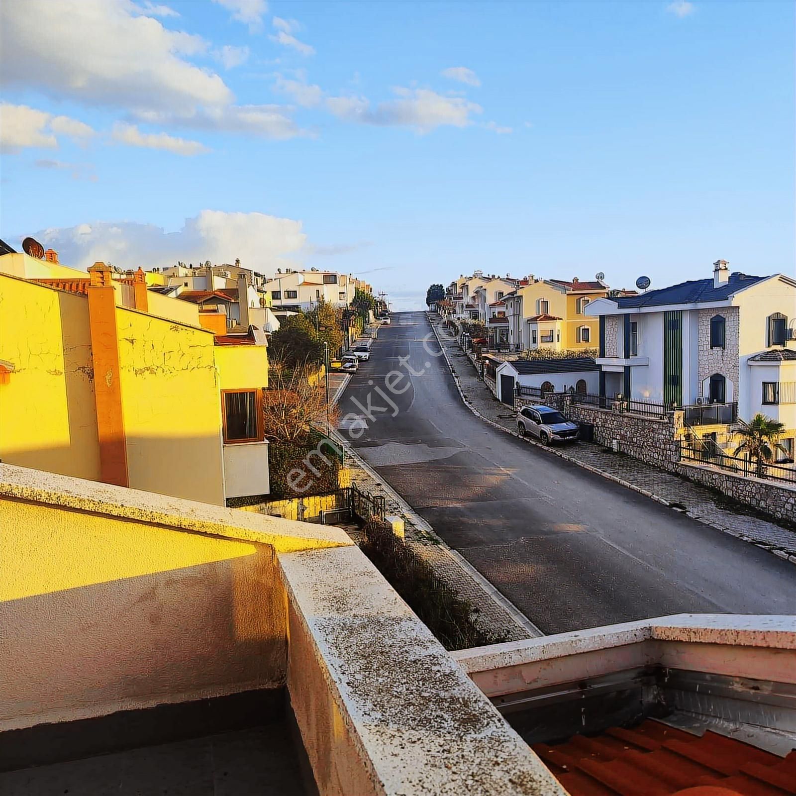 Cadde Üzerinde-mantolamalı Full Yapılı Villa 15.100.000 Tl - Görsel 28