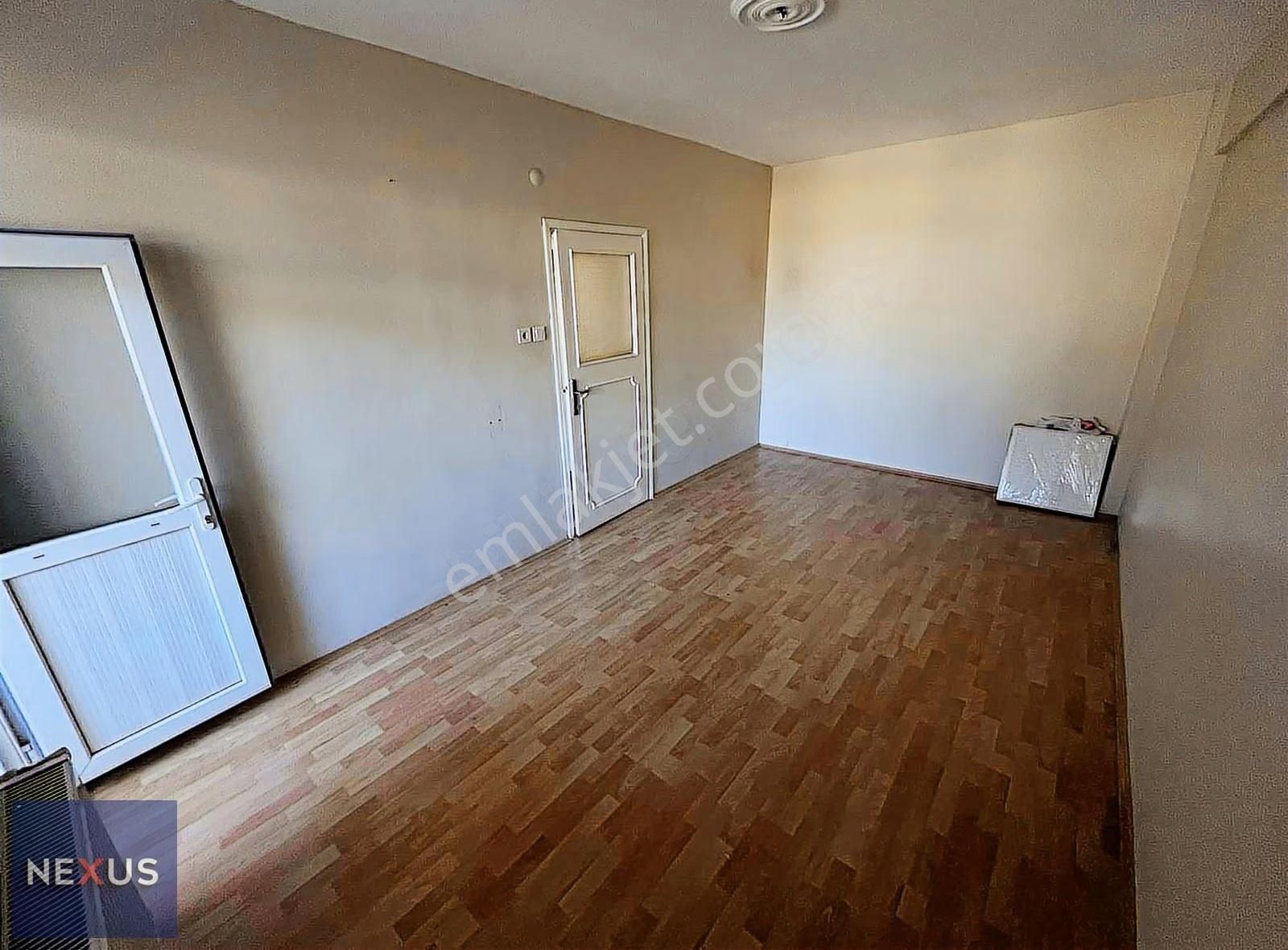 Sultanbeyli Abdurahman Gazi Mahallesinde Kiralık 3+1 Daire - Görsel 3