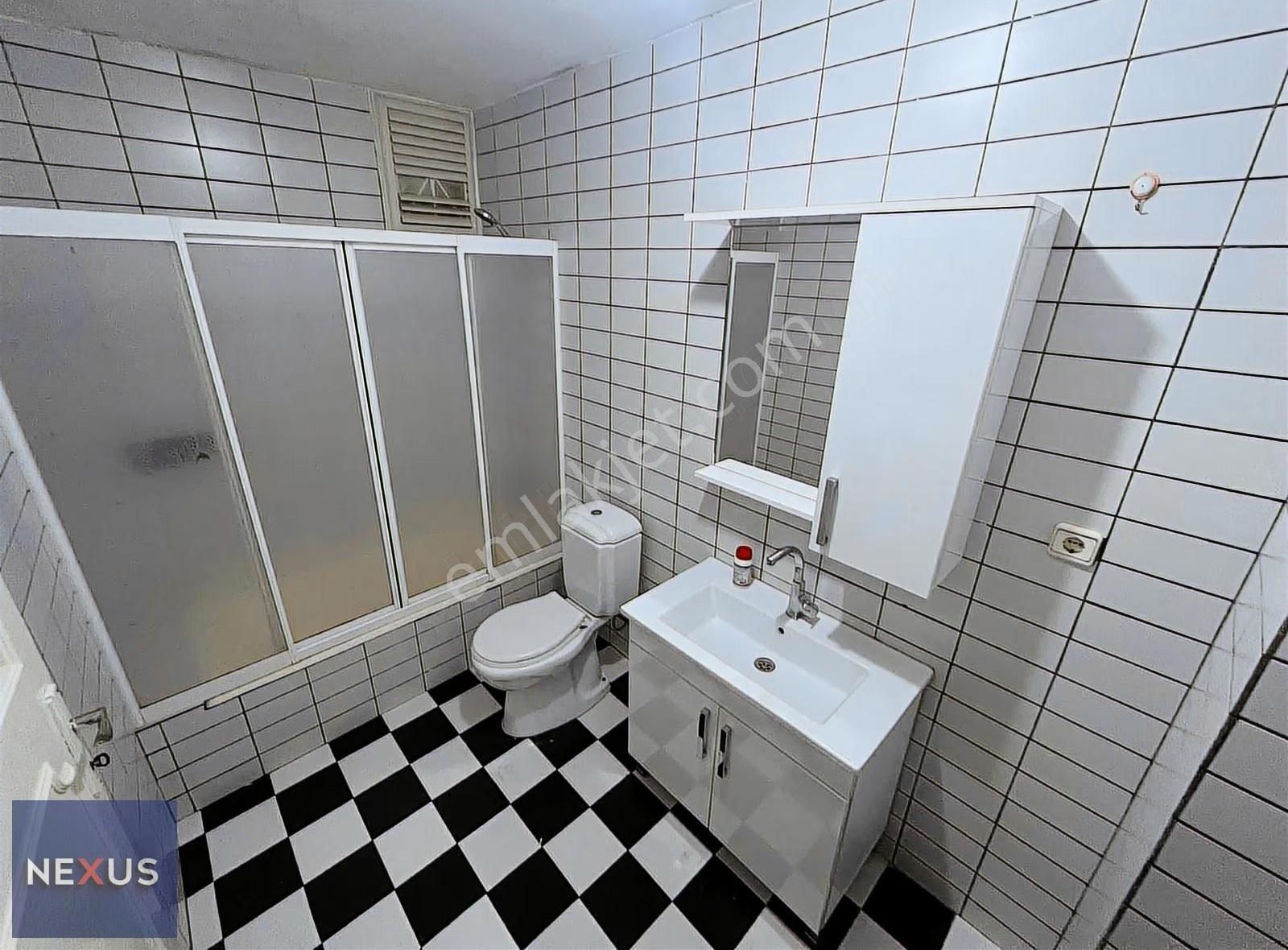 Sultanbeyli Abdurahman Gazi Mahallesinde Kiralık 3+1 Daire - Görsel 4