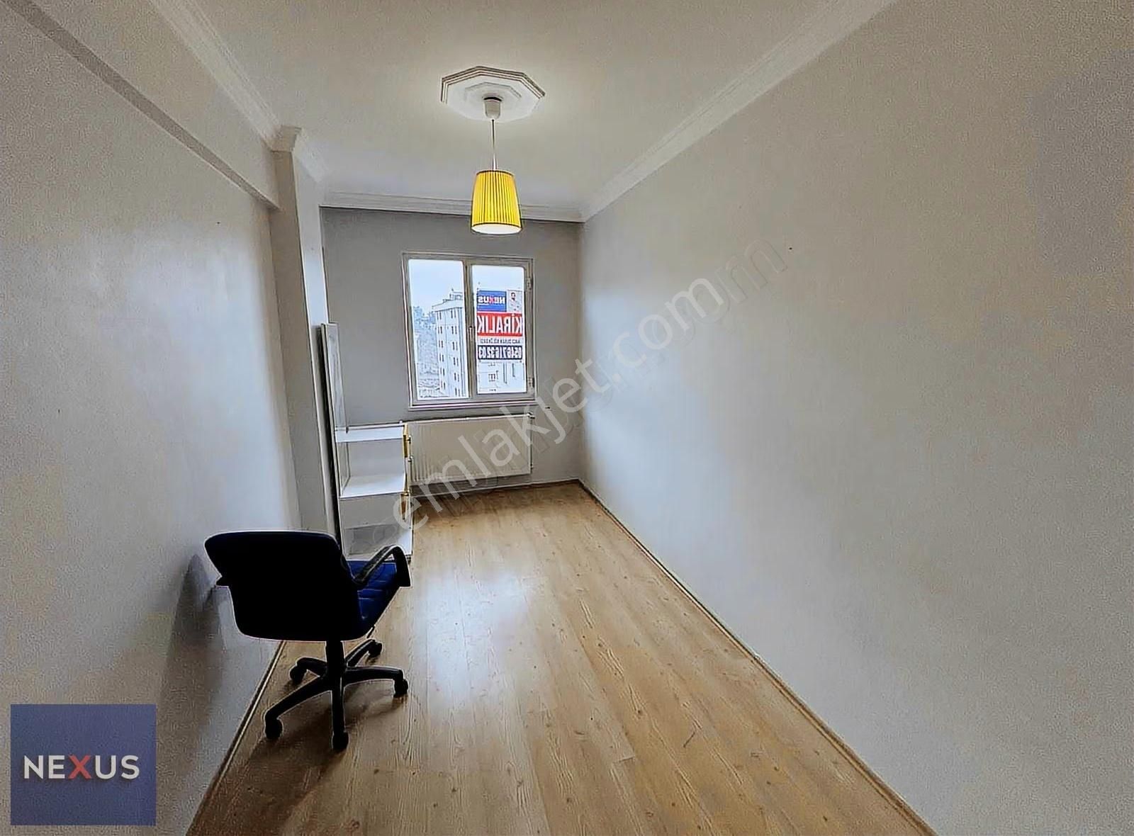 Sultanbeyli Turgutreis Mahallesinde Kirlık 3+1 Daire - Görsel 18