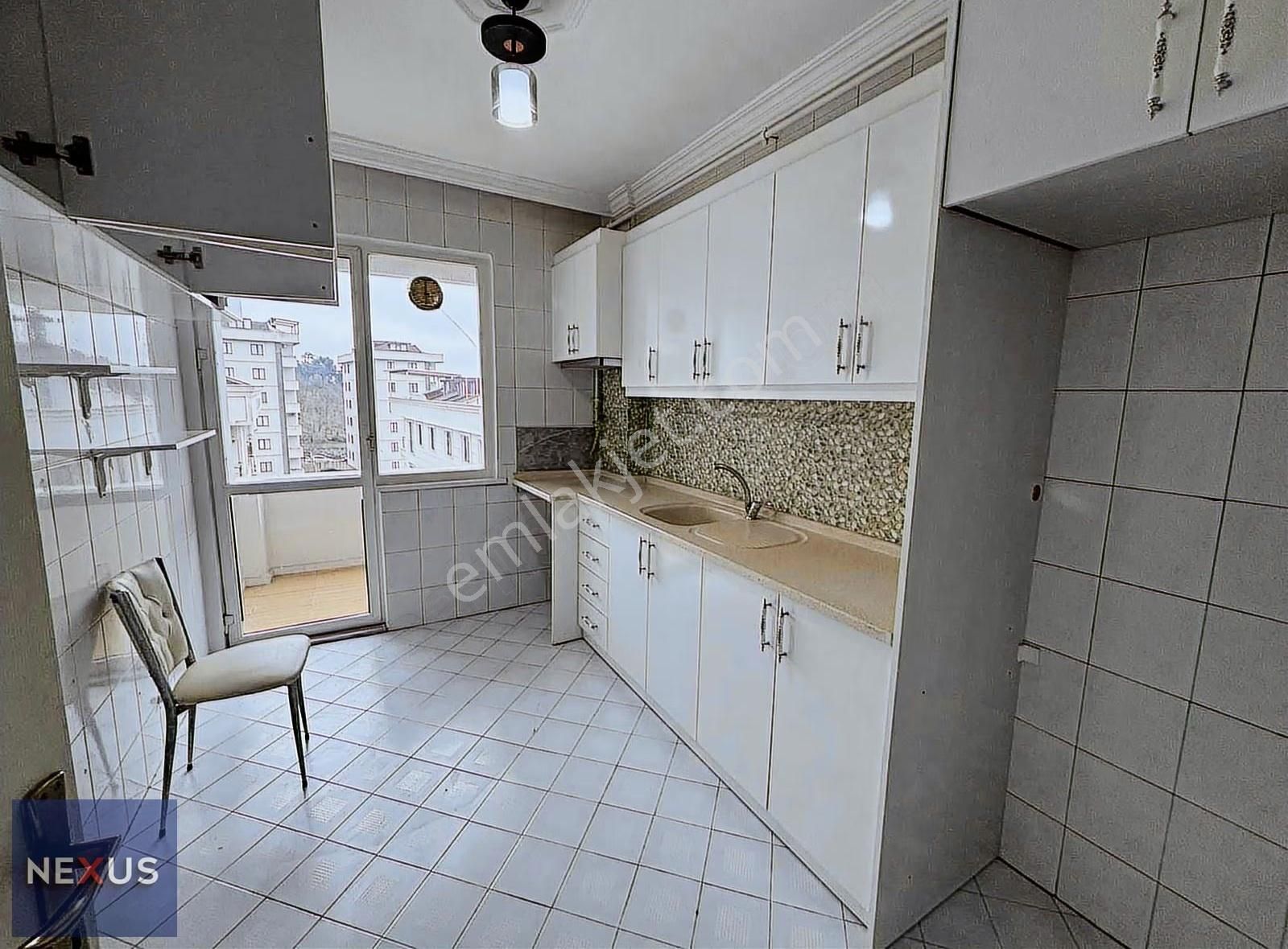 Sultanbeyli Turgutreis Mahallesinde Kirlık 3+1 Daire - Görsel 5