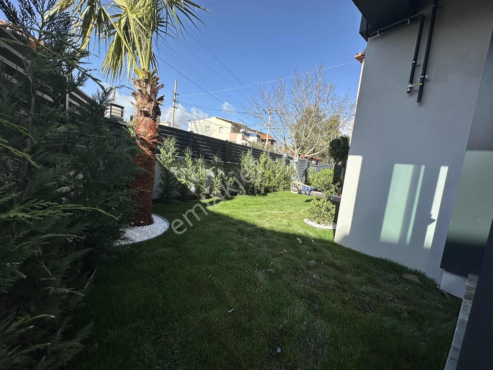 Qzen' Den Köşe Konumlu Kış Bahçeli 5+1 Villa - Görsel 18