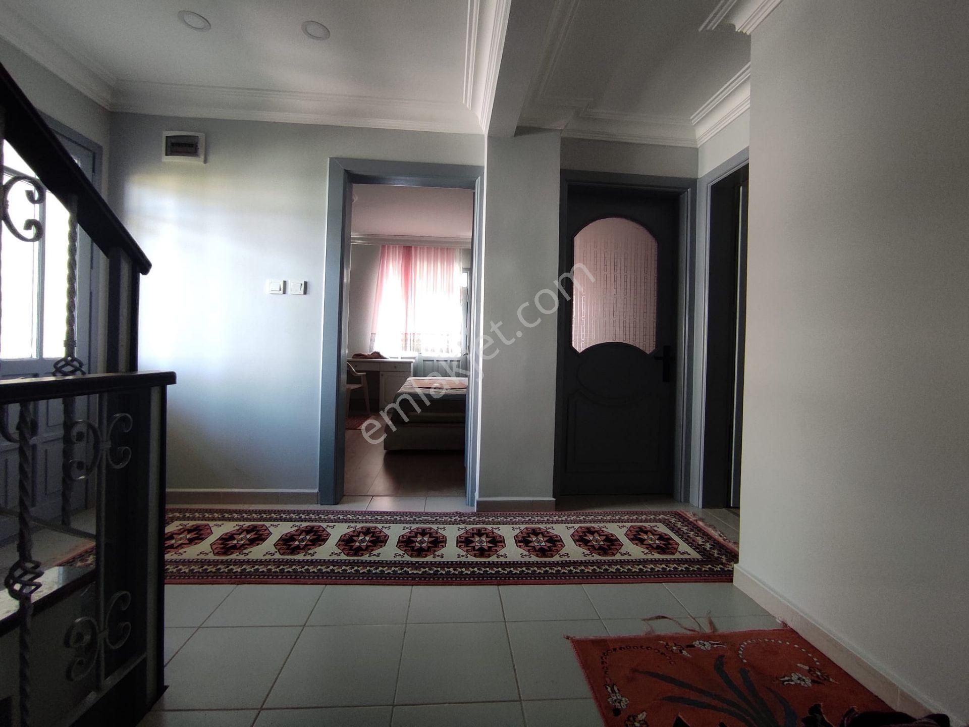 Şile Sahilköy Cadde Üzeri Sitede Full Eşyalı 5+1 Trıpleks Villa - Görsel 19