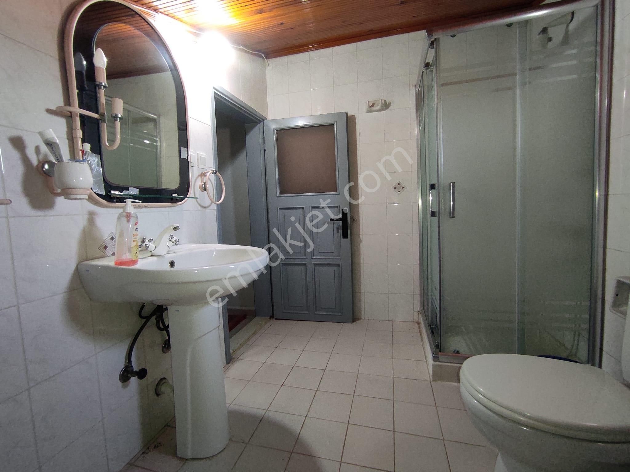 Şile Sahilköy Cadde Üzeri Sitede Full Eşyalı 5+1 Trıpleks Villa - Görsel 32