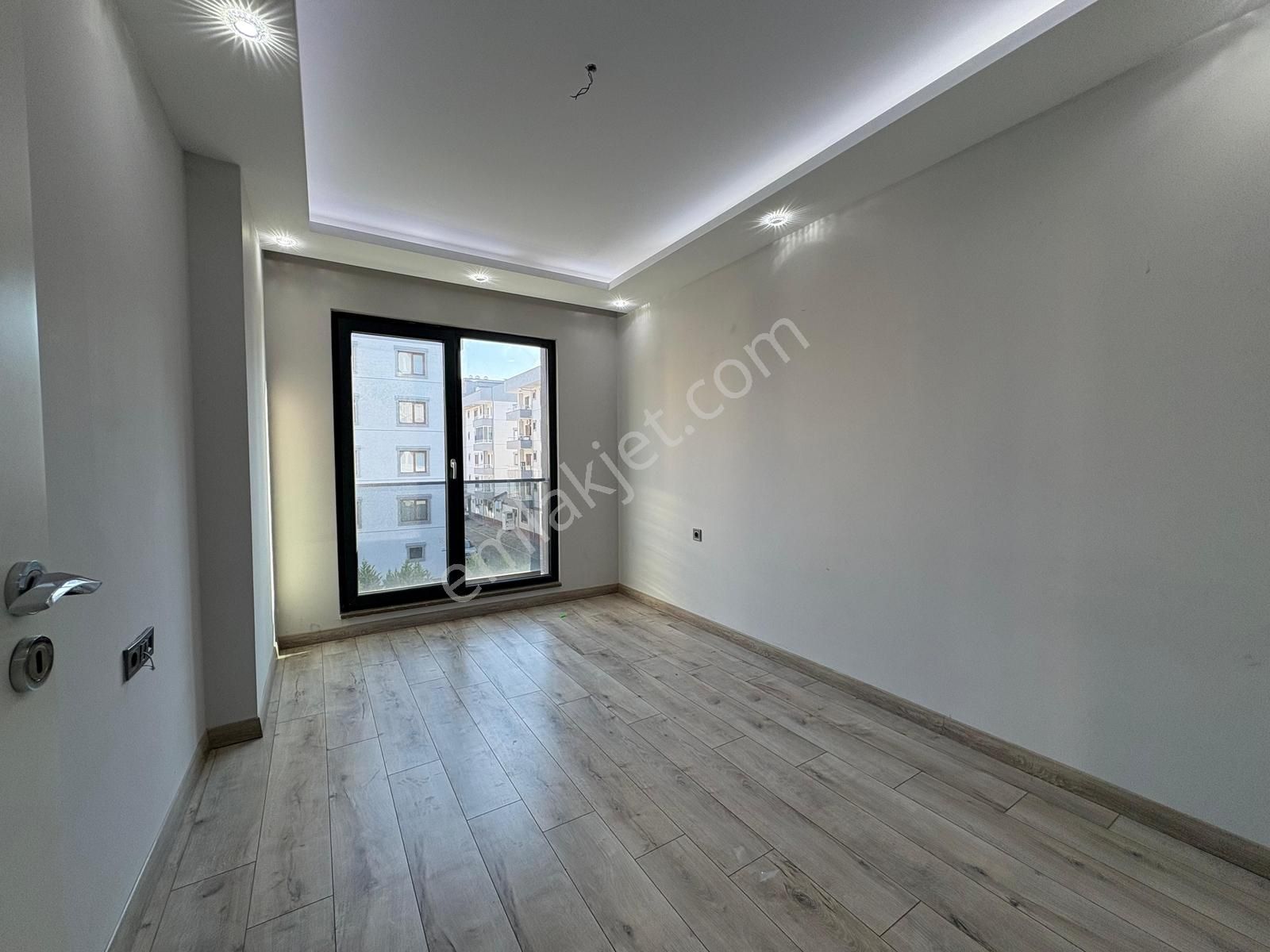 Altınşehir De Kiralık 3+1 Lüks Daire - Görsel 23