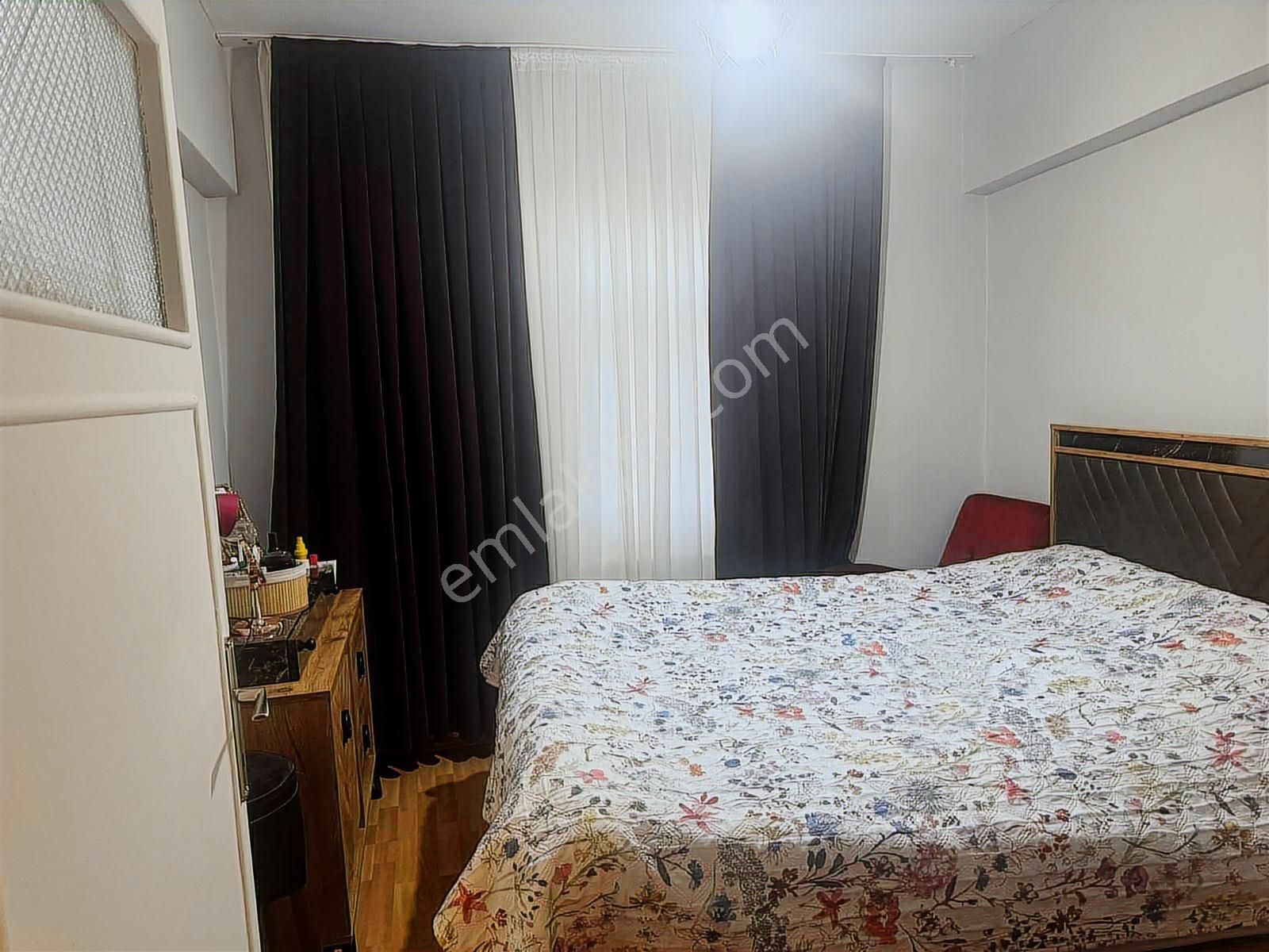 Rıza Acar'dan Merkezi Lokasyon Ara Kat Yapılı 3+1 Daire Satılık - Görsel 10