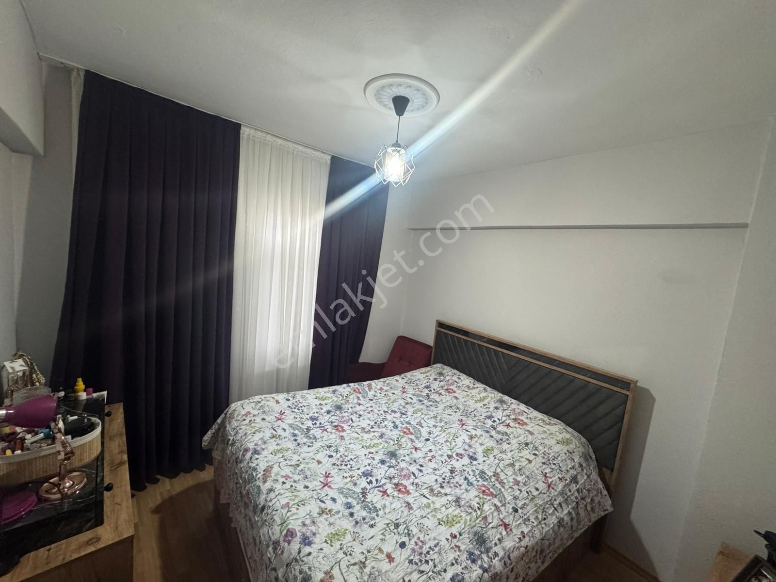 Rıza Acar'dan Merkezi Lokasyon Ara Kat Yapılı 3+1 Daire Satılık - Görsel 27