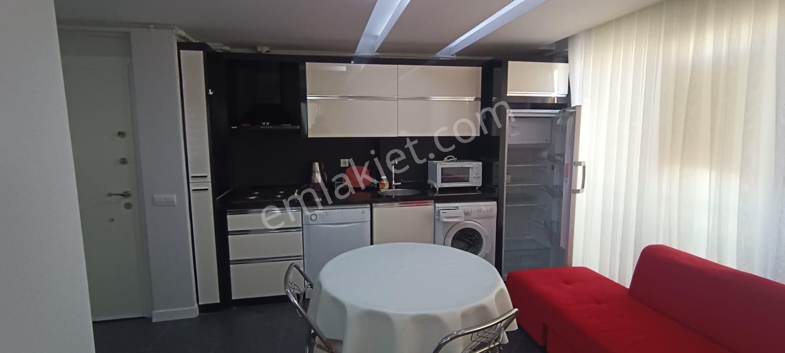 Ender Uysal Gayrimenkul’den Forum Çamlık Yanı Kiralık Ara Kat Eşyalı Apart... - Görsel 4