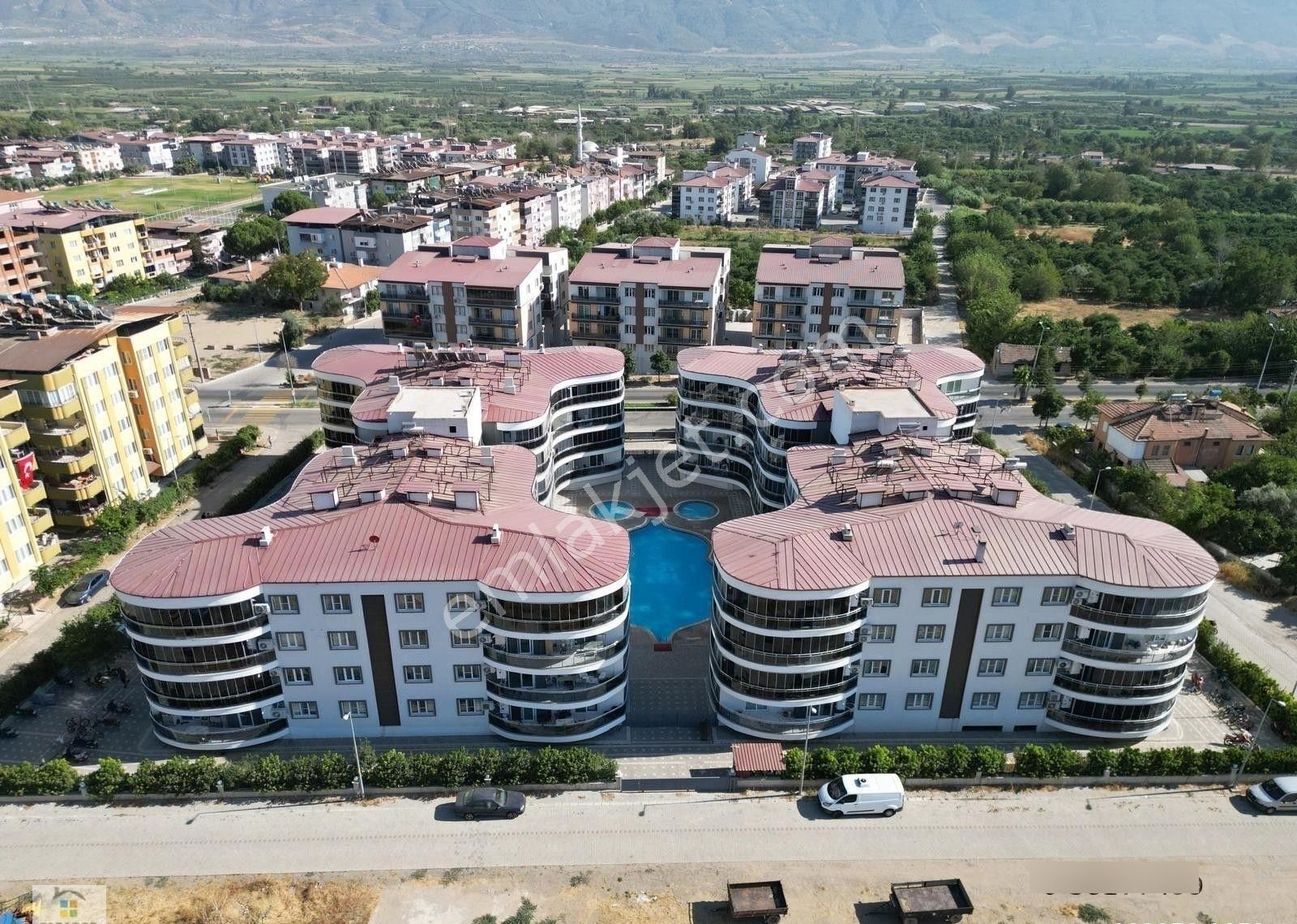 Aydın Kuyucak Merkez Kurtuluş Mahallesinde Satılık 3+1 Daire