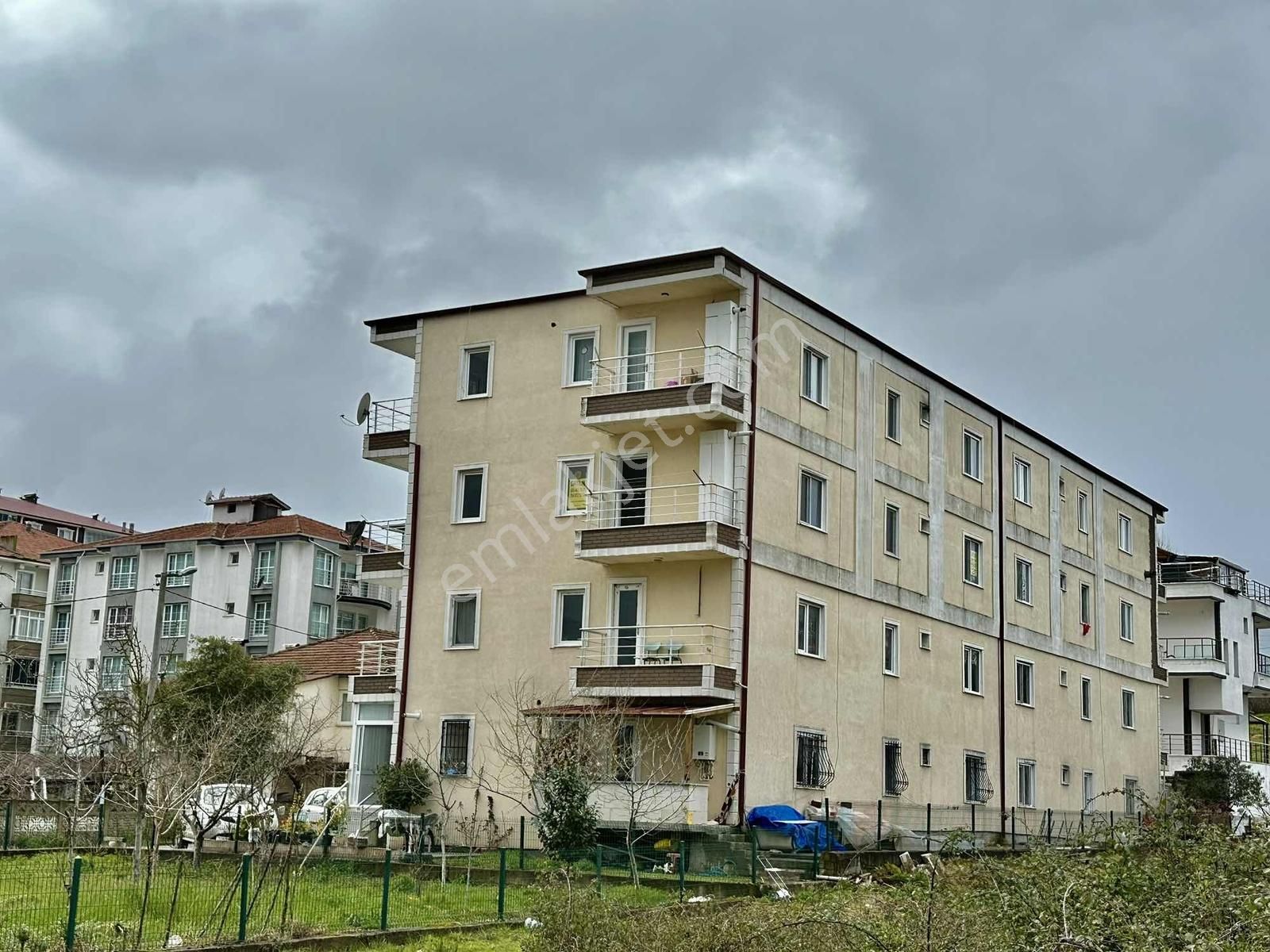 Kocaali Çarşı Merkeze Yakın 2+1 Daire