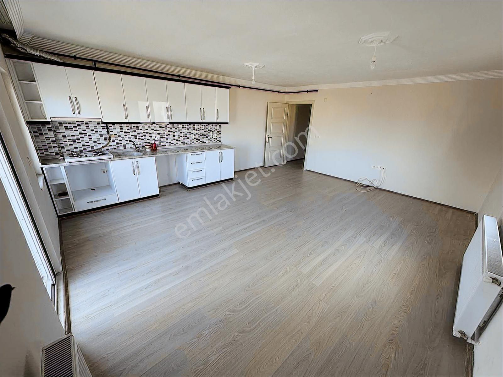 Kocaali Çarşı Merkeze Yakın 2+1 Daire - Görsel 6