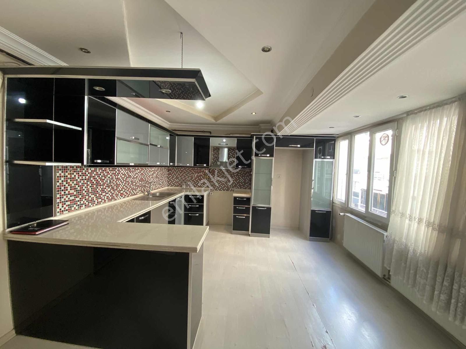 Torbalı Ertuğrul Mah Kiralık 3+1 Ara Kat Dubleks Daire - Görsel 5