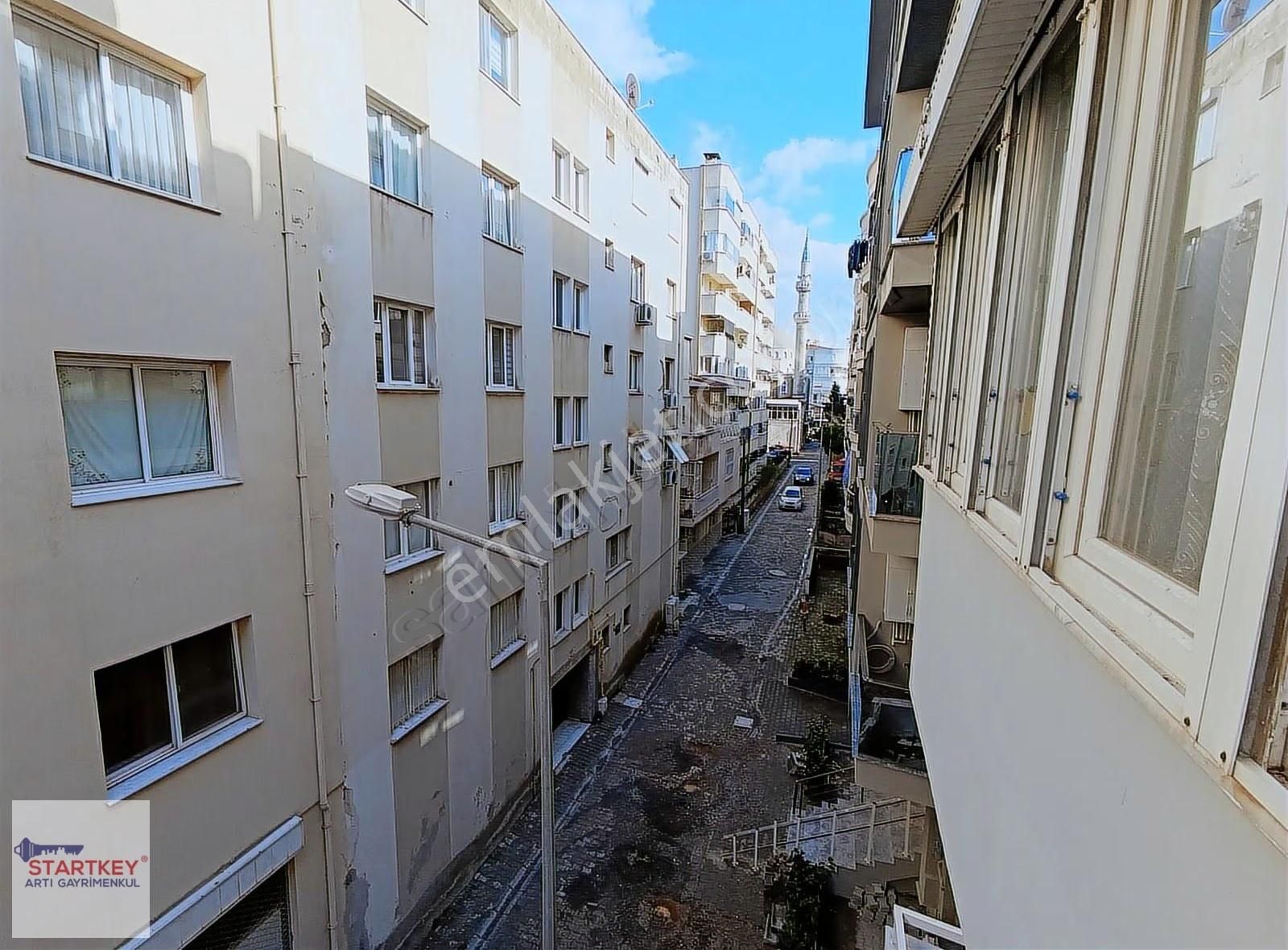 Karşıyaka İlçe Emniyet Müdürlüğü Arka Sokağında Satılık Daire - Görsel 21