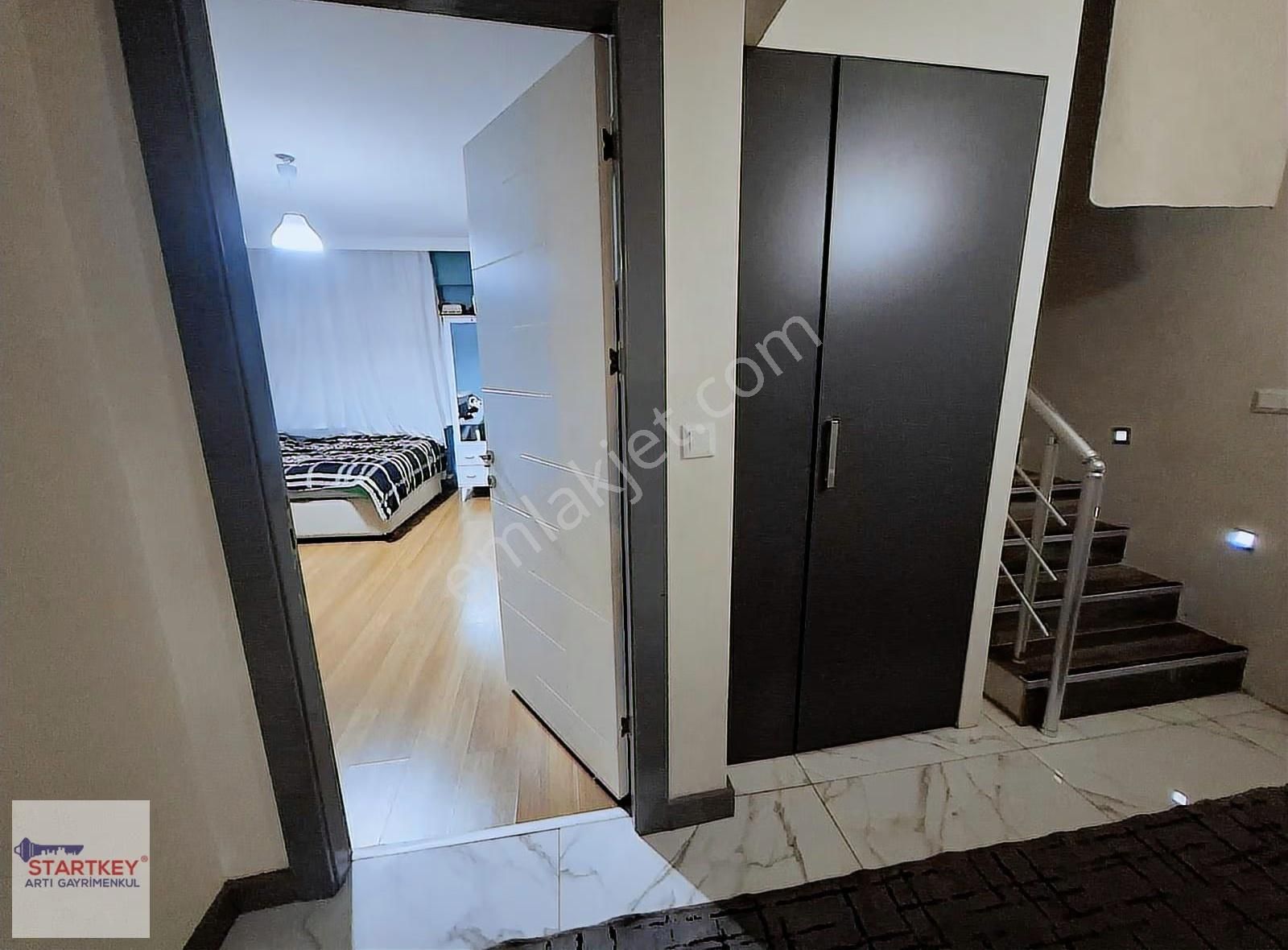 Ulukent Gazi Mah Havuzlu Site 5+1 Satılık Teraslı Dubleks Daire - Görsel 5