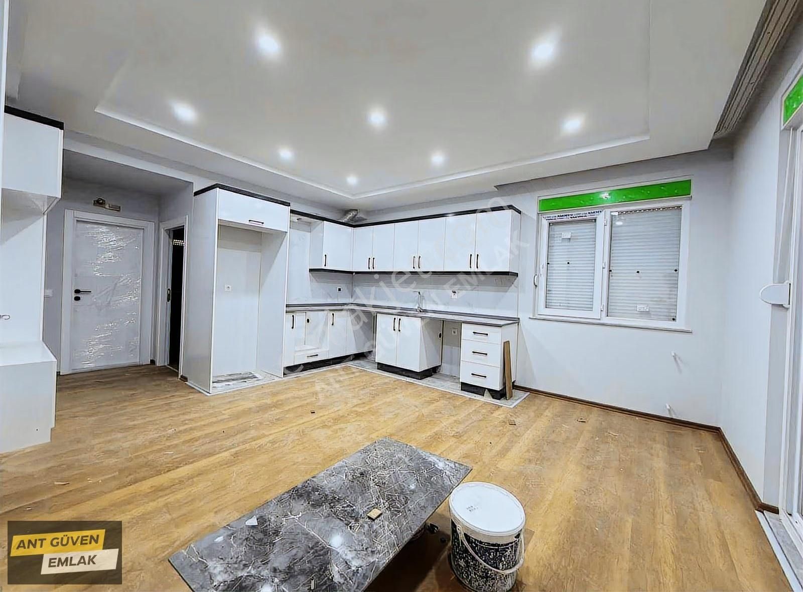 Belediye Arkasında Çok Geniş 1+1 Yüksek Giriş Daire - Görsel 16