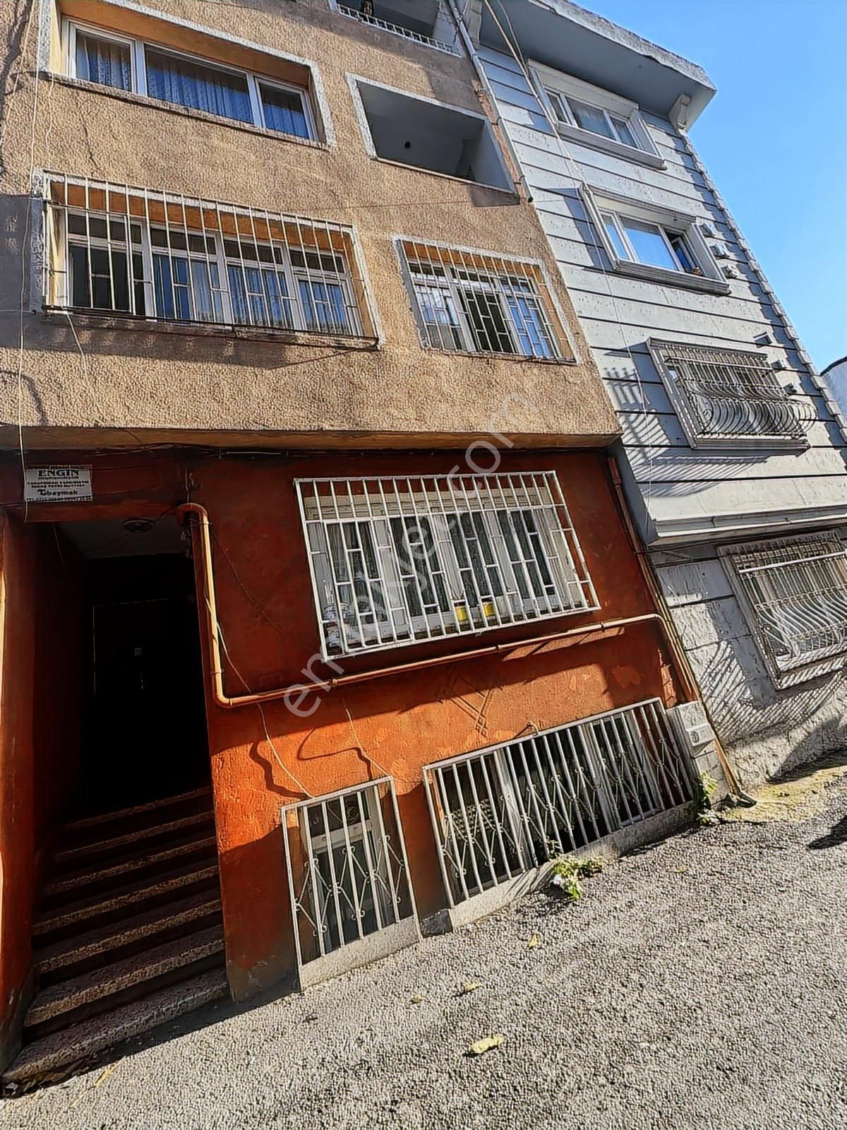 Şişli Kurtuluş Son Durak 5 Dakika Yürümede Satılık (2+1) Daire