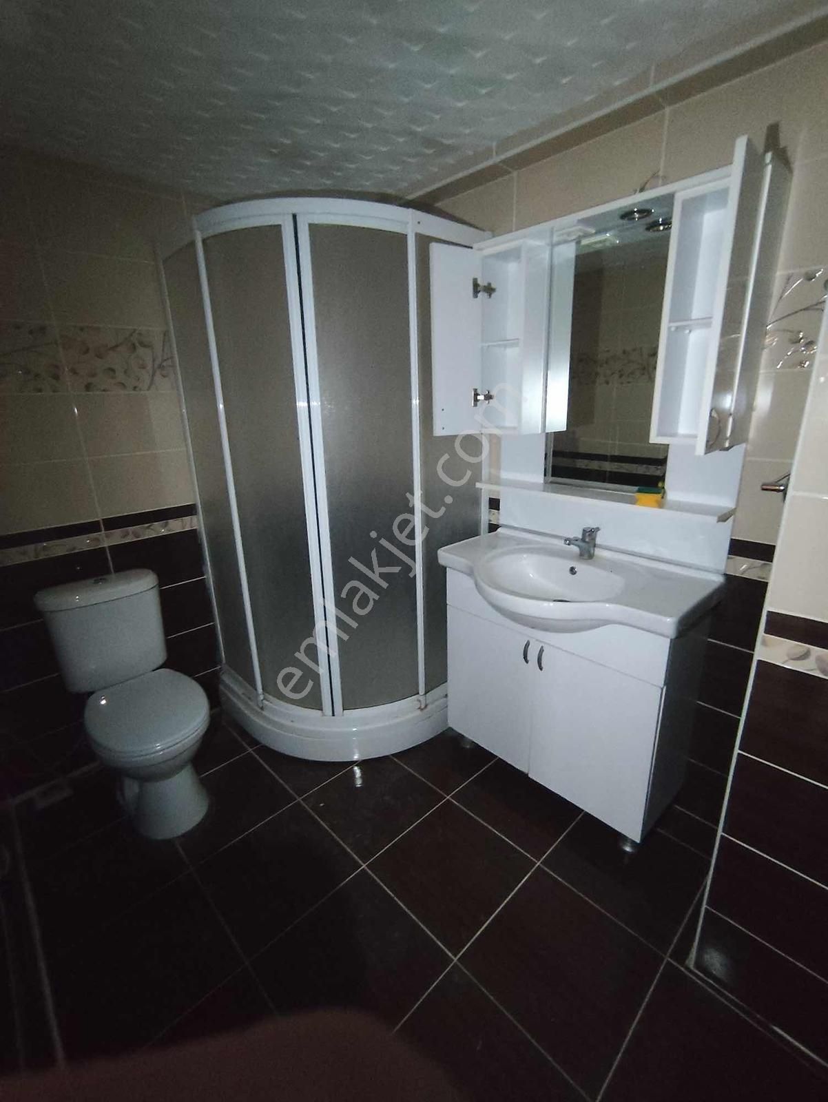 Göktürk'den Reşadiye Mahallesinde 2+1 100m2 Fırsat Daire - Görsel 8