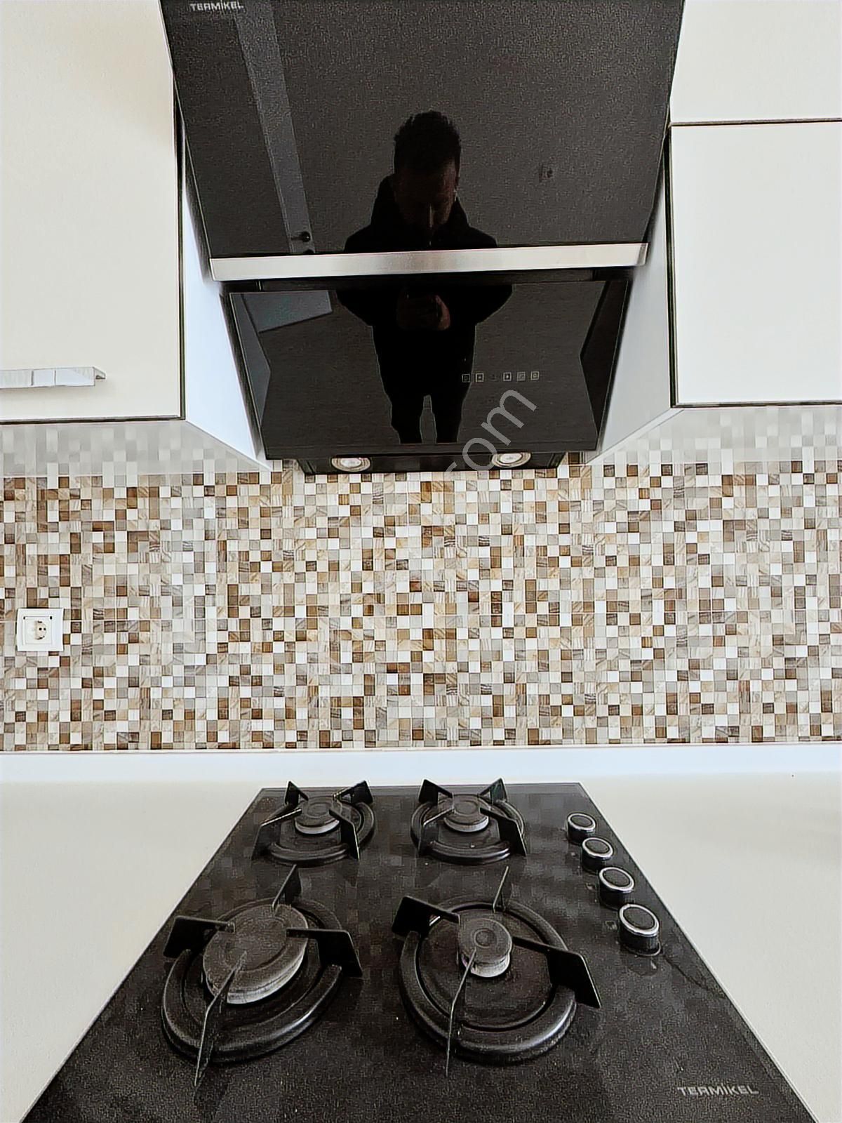 Mehmet Zengin'den Hakan Akbıyık Okulu Yakını 5.kat 3+1 Sitede - Görsel 13