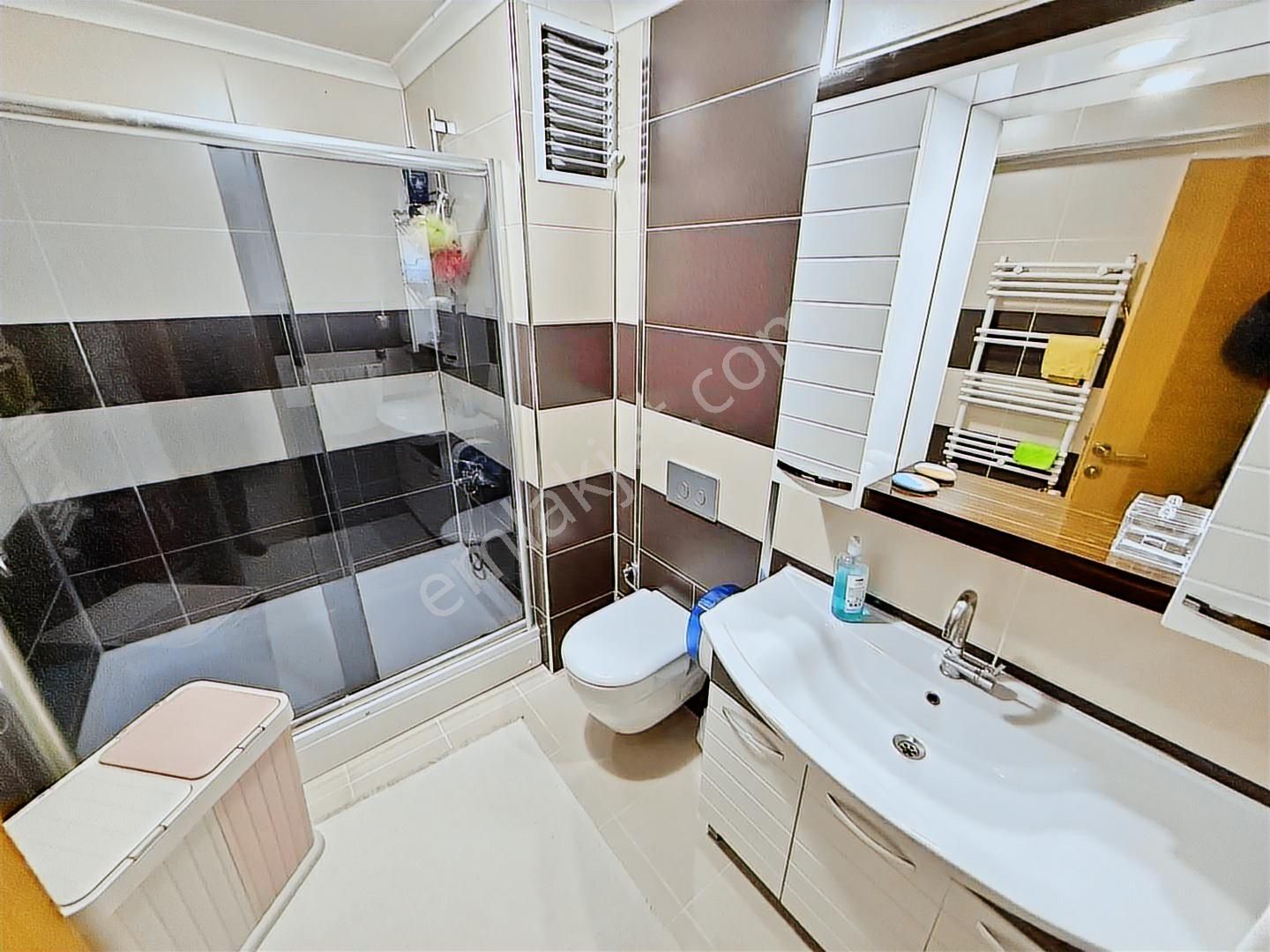 Mehmet Zengin'den Okullar Bölgesinde Lüks Sitede 3.kat 4+1 Daire - Görsel 32