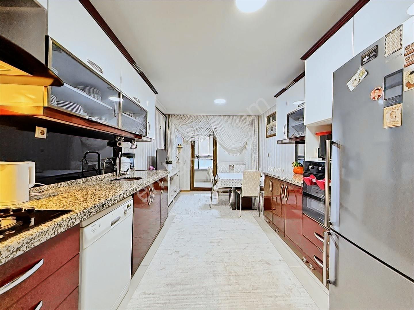 Mehmet Zengin'den Okullar Bölgesinde Lüks Sitede 3.kat 4+1 Daire - Görsel 12