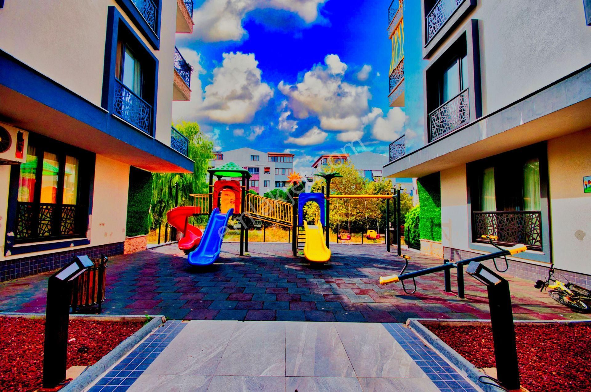 🟣🟣aktif'ten Akçay'da Seçkin Bir Yaşam İsteyenlere:havuzlu Ebeveyn Banyolu Ayrı Mutfak 2+1 Daire - Görsel 4