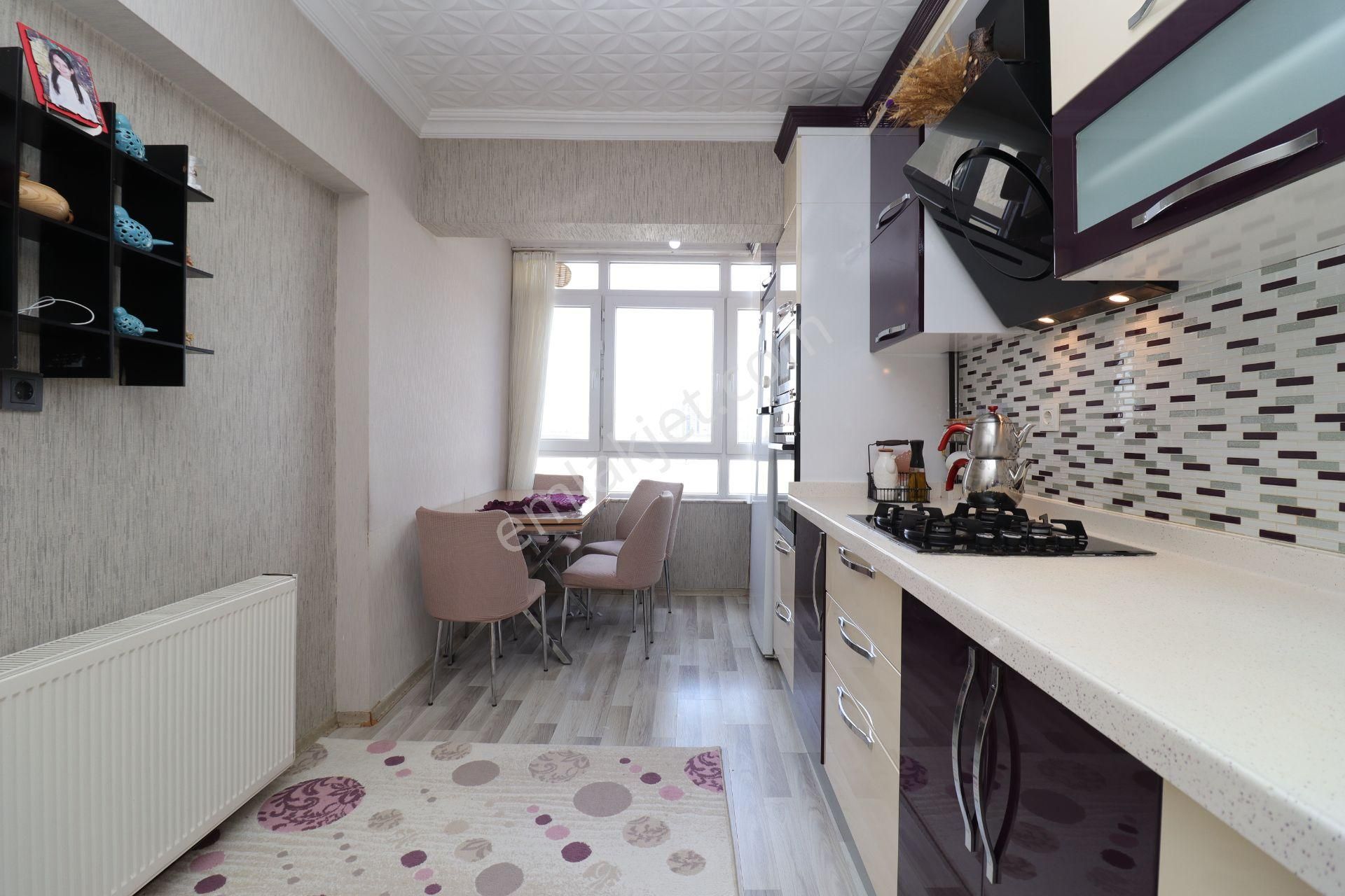 Akif'ten Topçu'da 4+1 Tren İstasyonu & Cadde Yanı Satılık Teras - Görsel 3