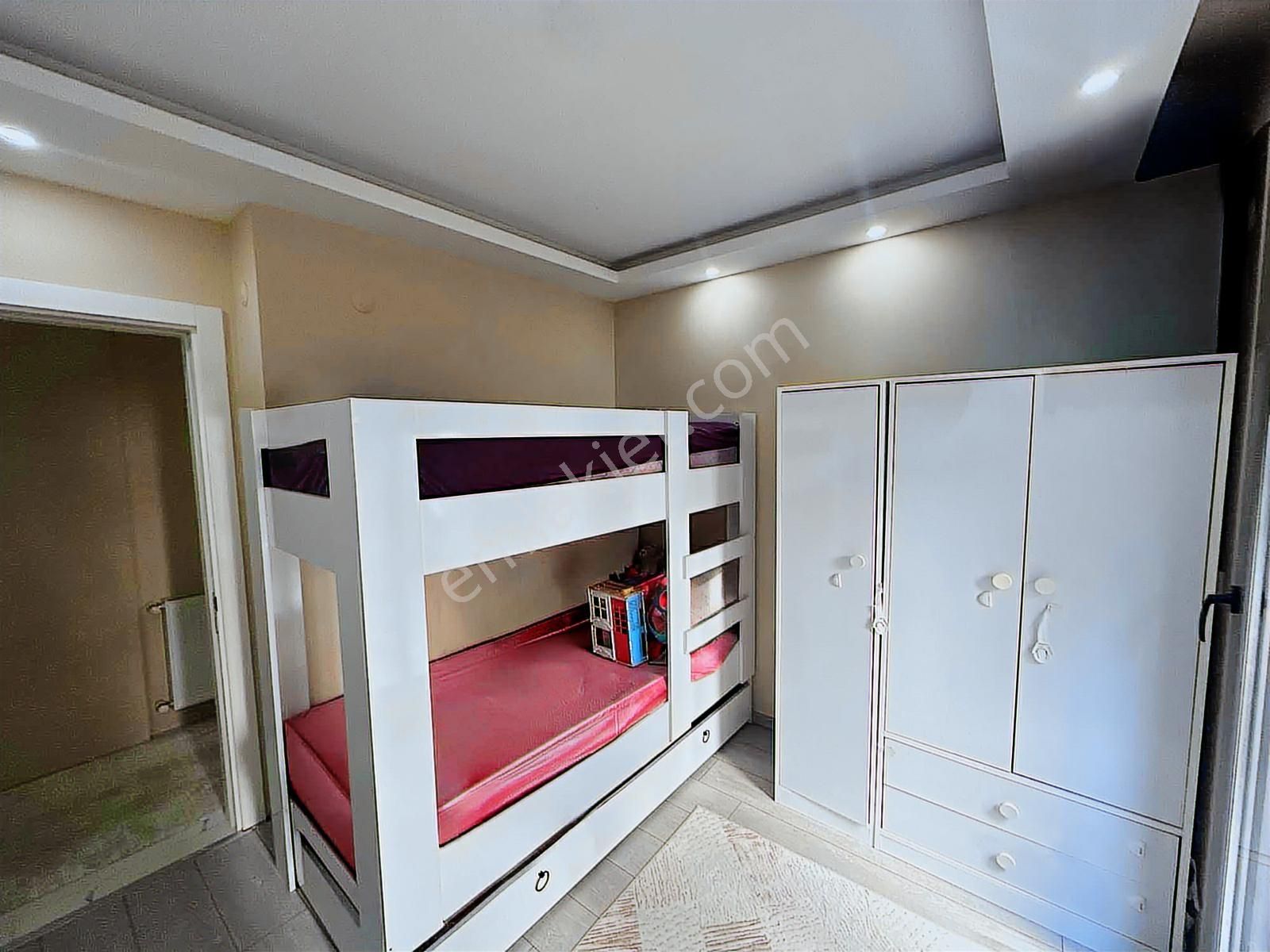 Genç Binada Satılık 2+1 Ebeveyn Banyolu Bahçeli Daire - Görsel 19