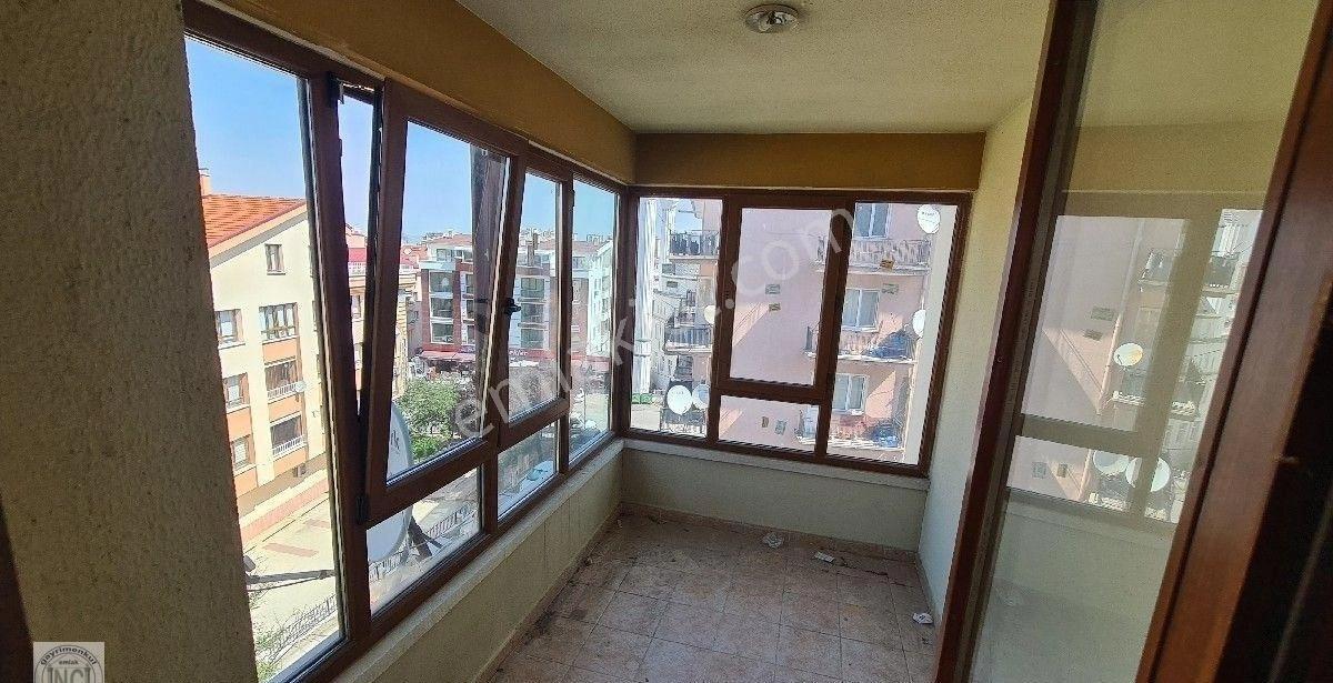 Çankaya Trt Atakule, Yıldızevler Turangüneş 4+1 Çift Banyo , Ara Kat,kombili Ofs - Görsel 7