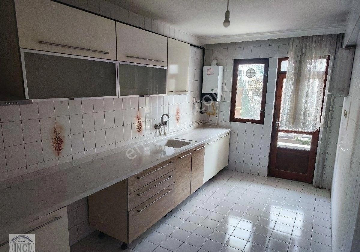 Çankaya Atakule Köşk Trt Yıldızevler Merkezi Isıtma , Ara Kat ,çift Asansör 3+1 Güney Cephe Dare - Görsel 7