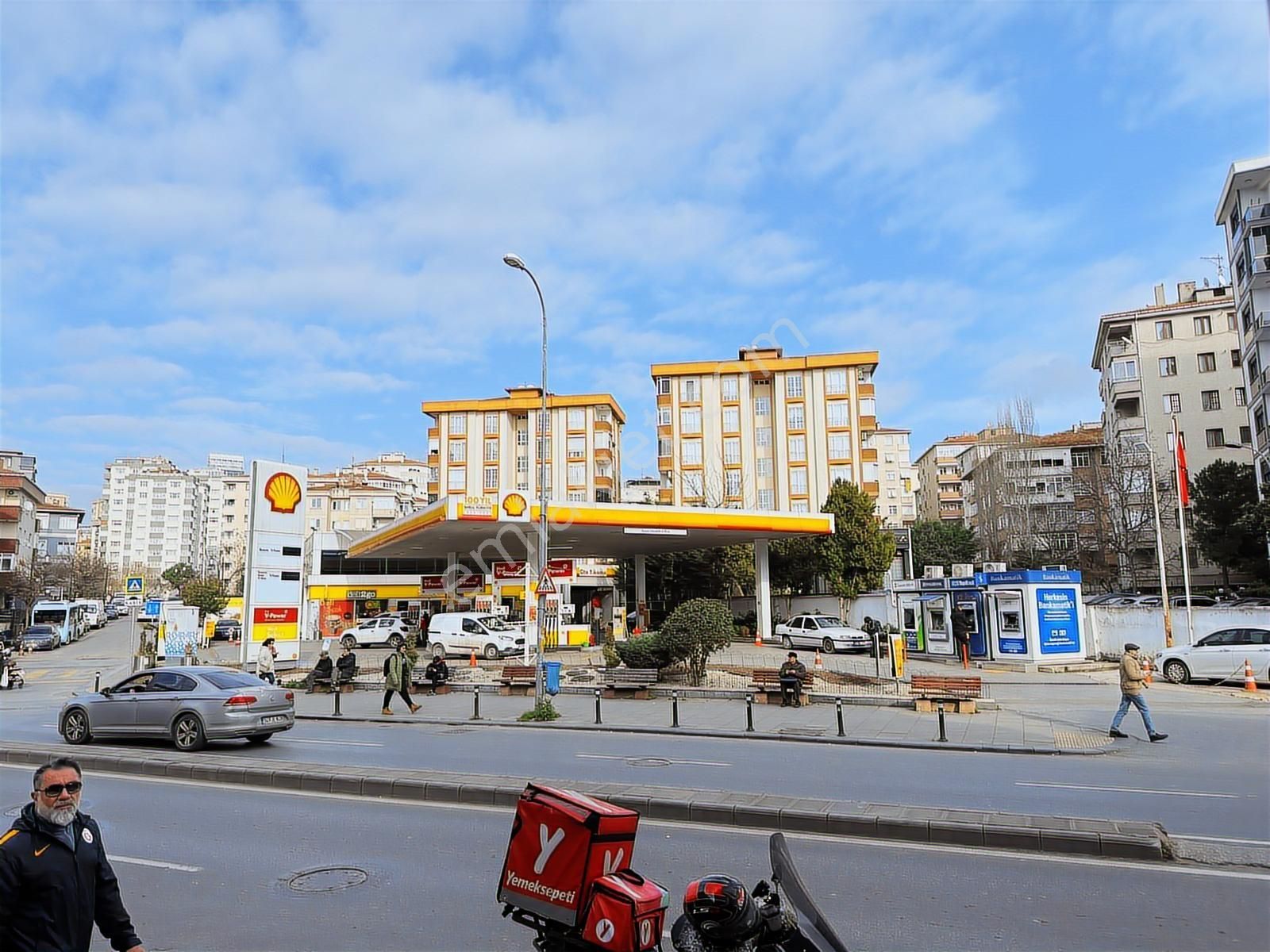 Acil!!!! Yatırımlık Cadde Üstü Net 85 M² 2+1 Daire - Görsel 3