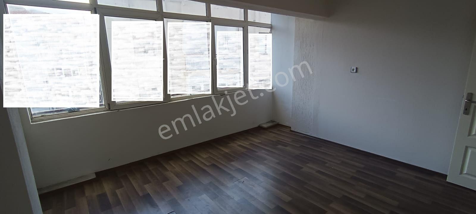 Ender Uysal Gayrimenkulden Yunusemre De Kiralık 2+1 Asansörlü Geniş Daire... - Görsel 8