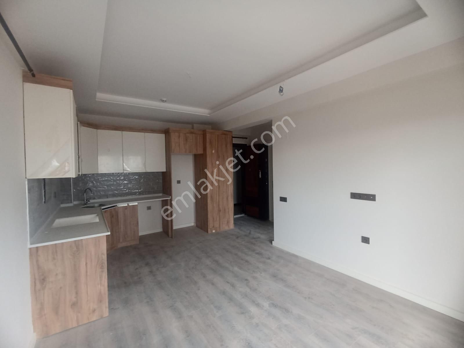 Rw Budur Gayrimenkul'den Merkez'de Yücesoy Lüx Fırsat 1+1 Kiralık Daire