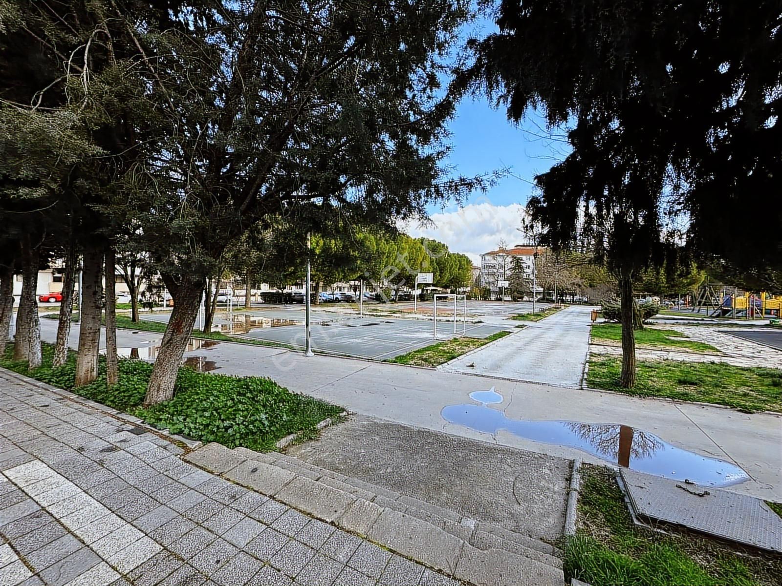 Muğla Menteşe Emirbeyazıt Mah Merkezi Konumda 2+1 Kiralık Daire - Görsel 3