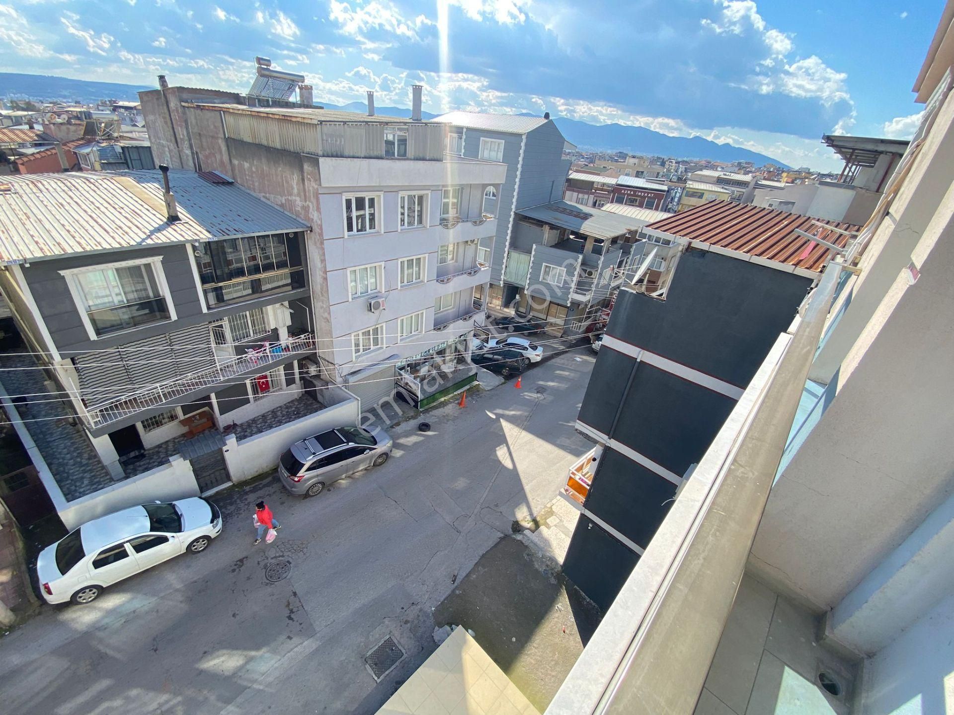 Buca Ufuk Mah.de 1+1 50m2 Balkonlu Havadar Temiz Kiralık Daire - Görsel 15