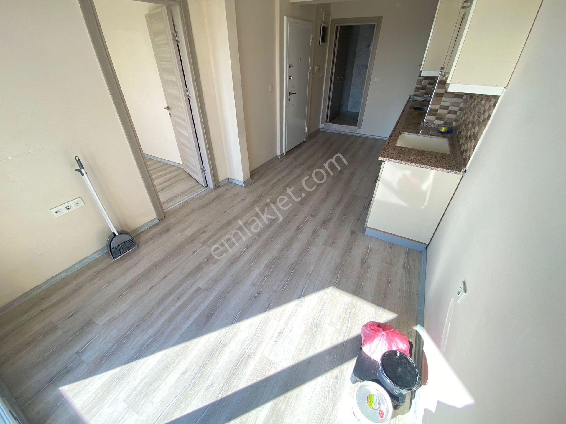 Buca Ufuk Mah.de 1+1 50m2 Balkonlu Havadar Temiz Kiralık Daire - Görsel 7