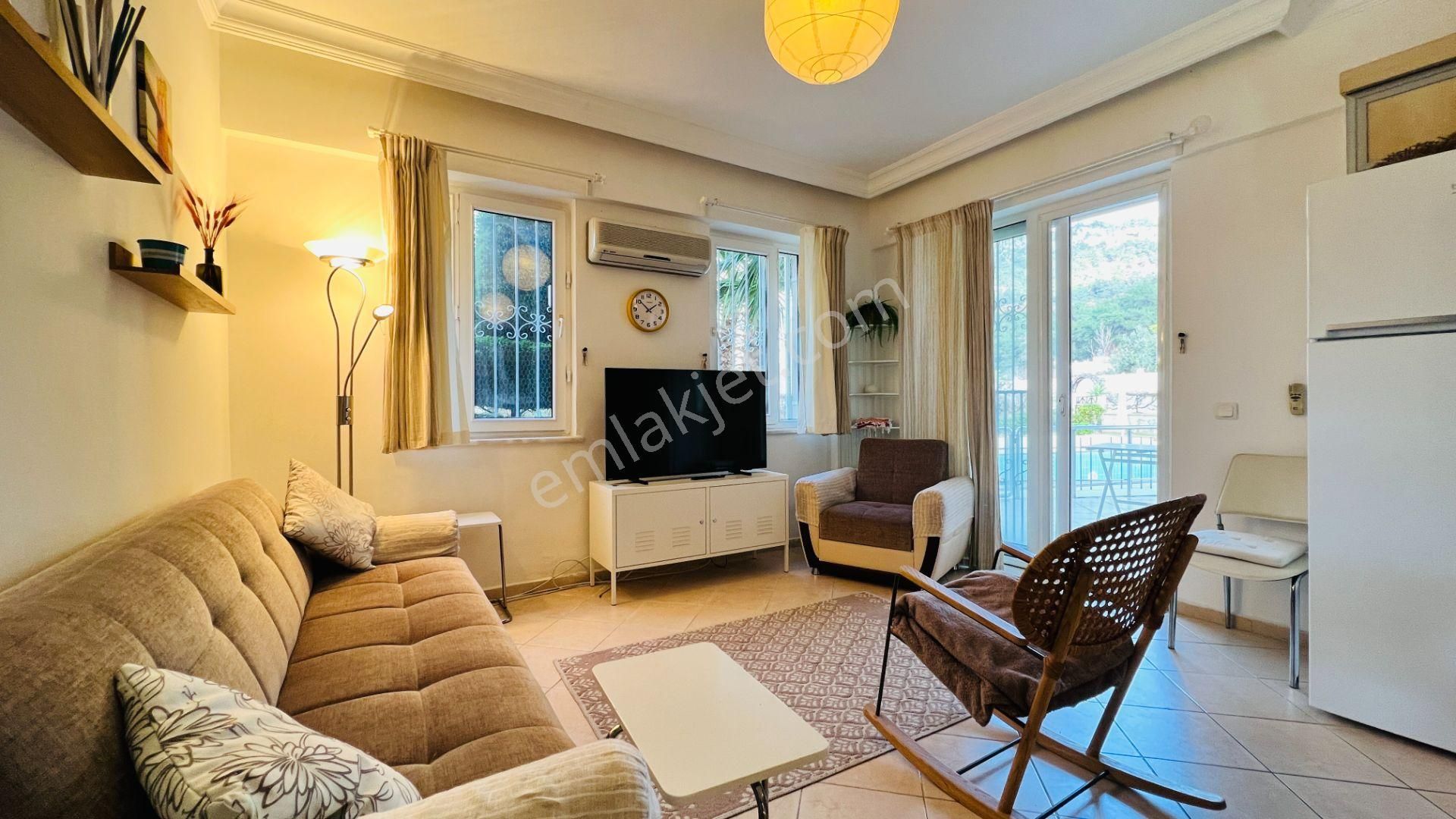 Kemer Kiriş'te Havuzlu Site İçerisinde Eşyalı Satılık 2+1 Daire - Görsel 7