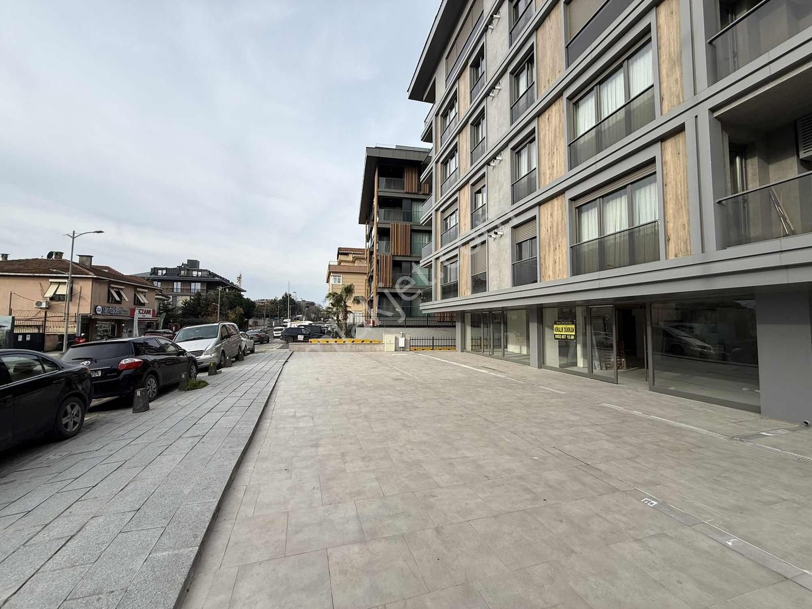 Çengelköy Cadde Üzeri Sıfır 275 M² İç Kullanım Alanlı Kiralık - Görsel 19