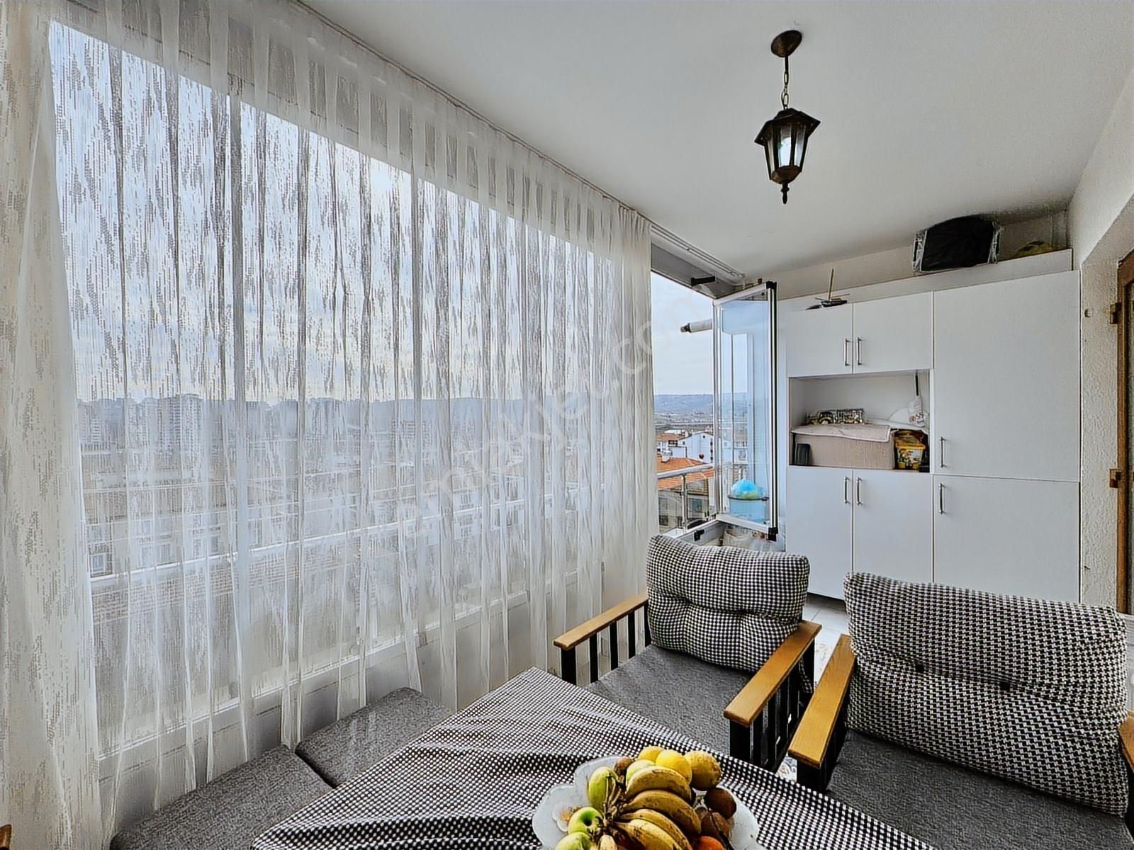 Beyoğlu'ndan Ara Kat Geniş Asansörlü Full Yapılı K.otoparklı 3+1 - Görsel 23