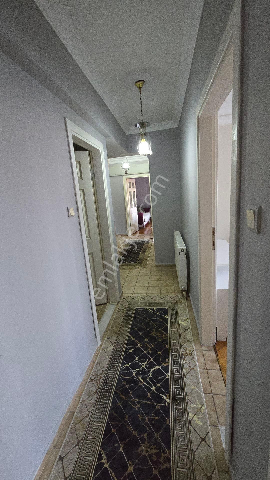 Çorlu Merkezde Cadde Üzerinde - Görsel 16