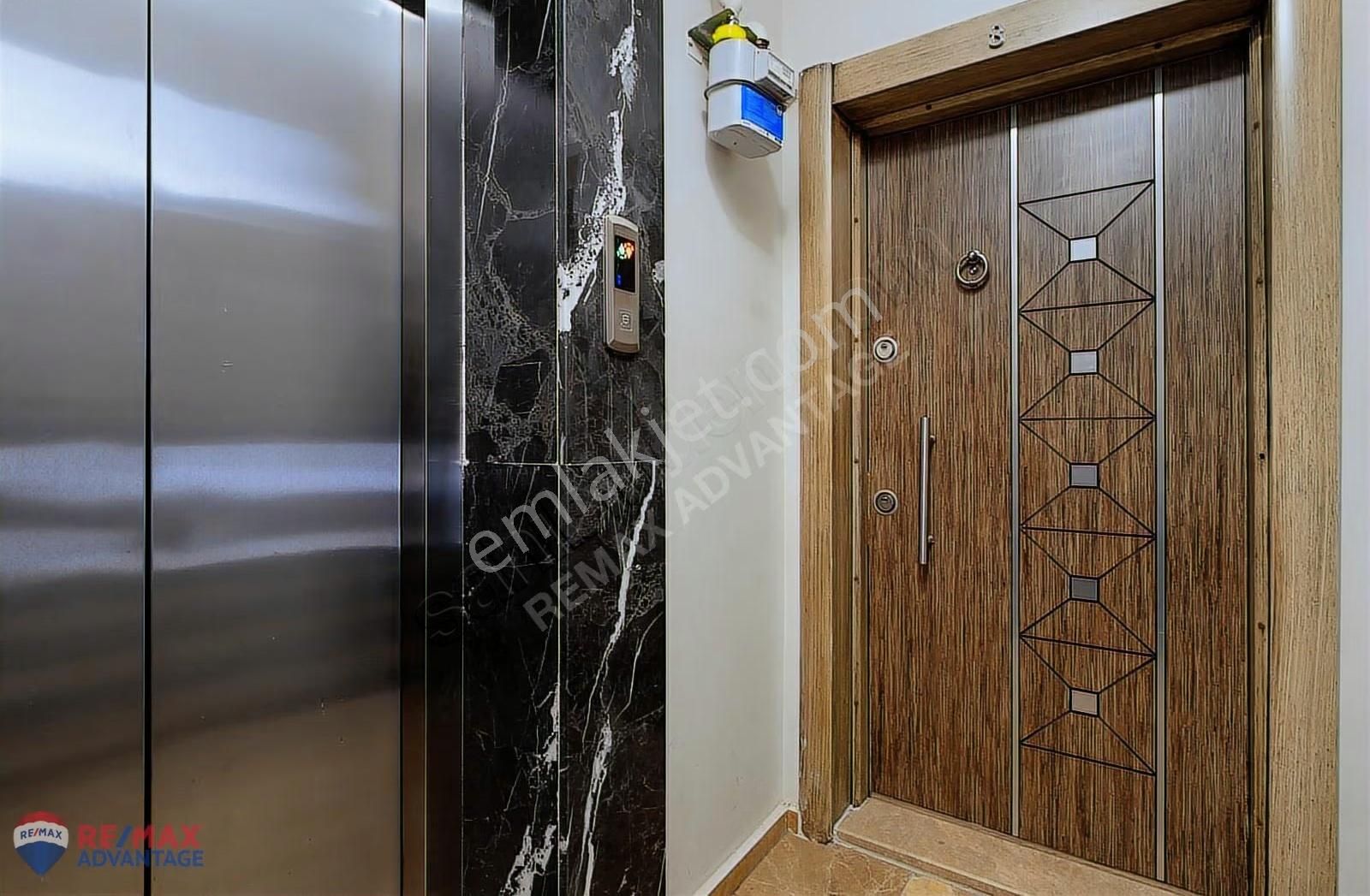 Remax Advantage'dan Balat'ta Merkezi Konumda Geniş Arakat 3+1 - Görsel 2