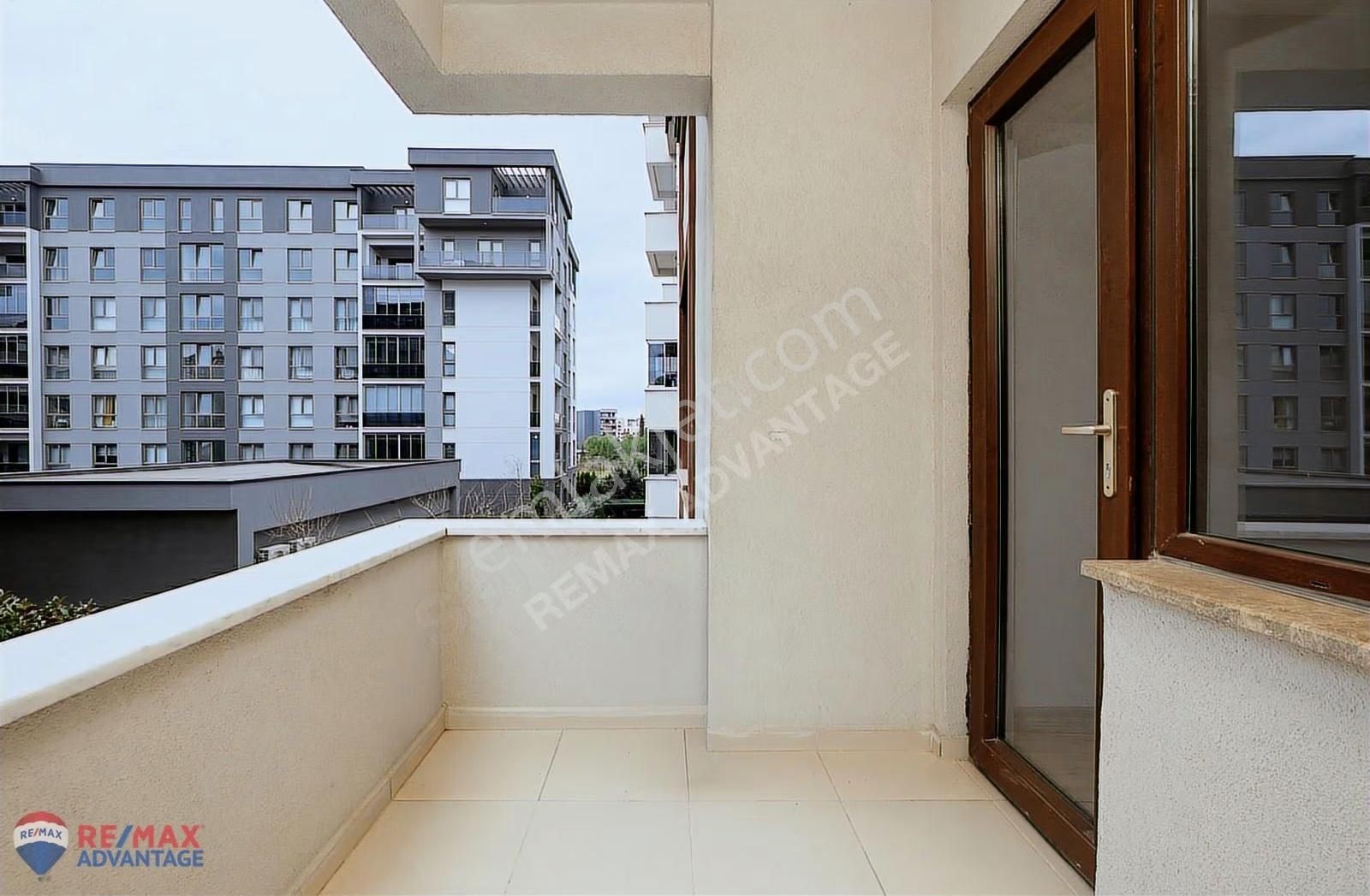 Remax Advantage'dan Balat'ta Merkezi Konumda Geniş Arakat 3+1 - Görsel 31