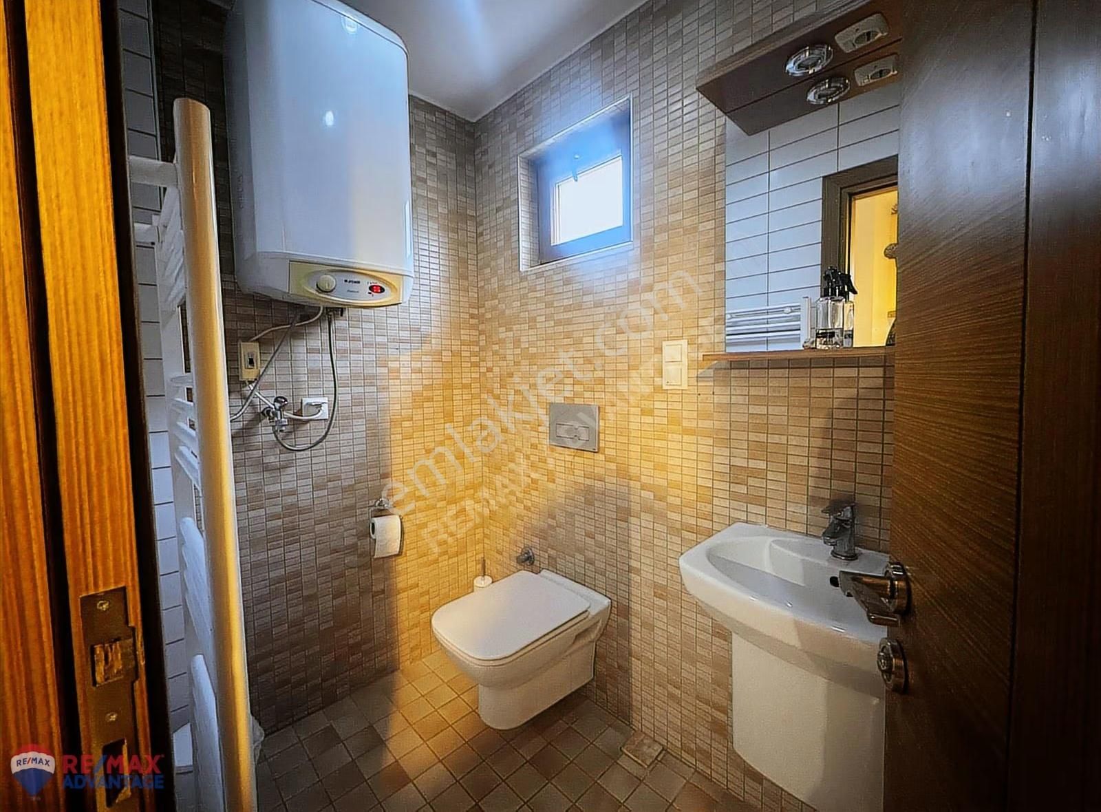 Remax Advantage'tan Ayvalık Lakada Özel Alanlı Villa - Görsel 5