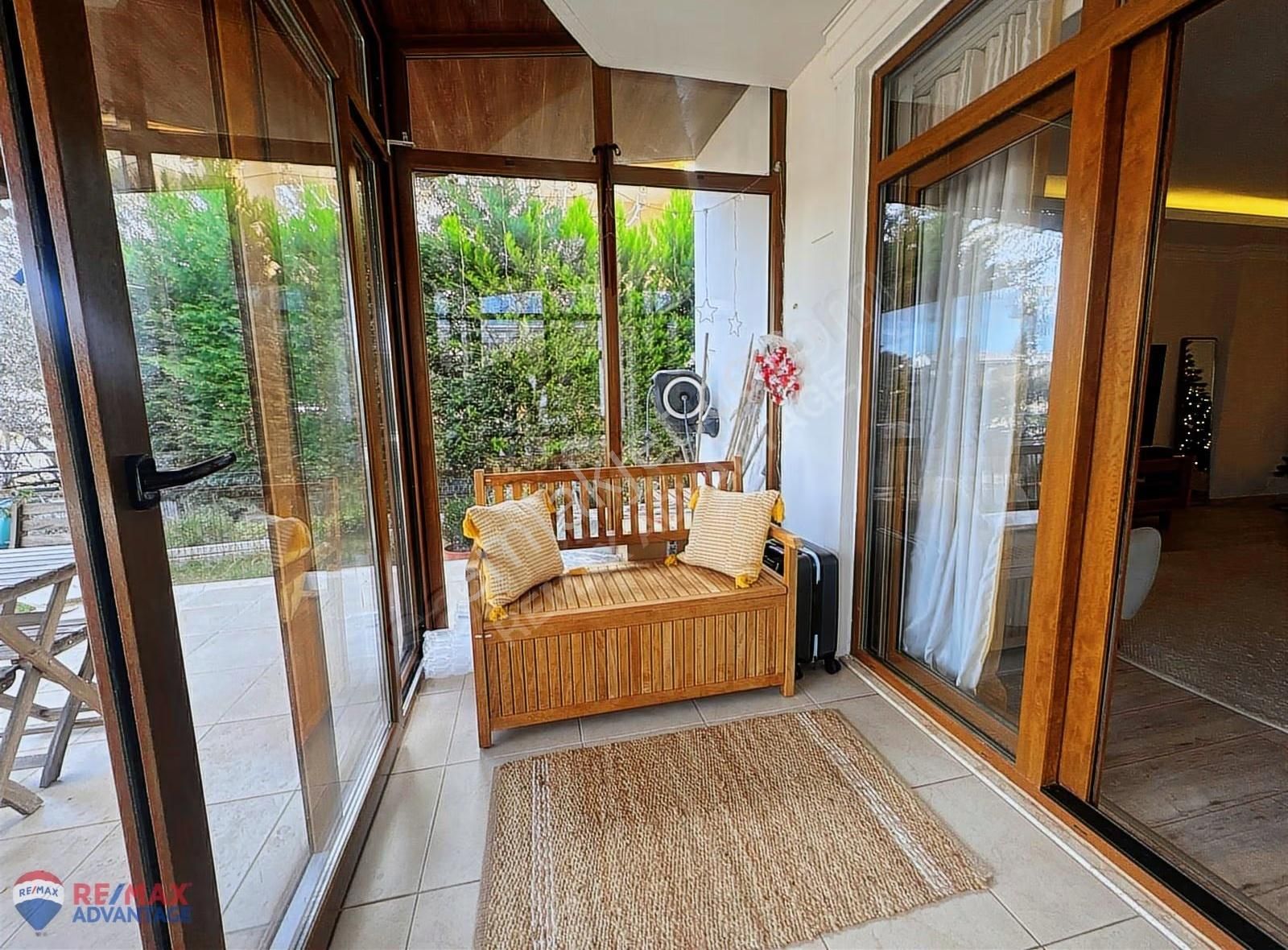 Remax Advantage'tan Ayvalık Lakada Özel Alanlı Villa - Görsel 26