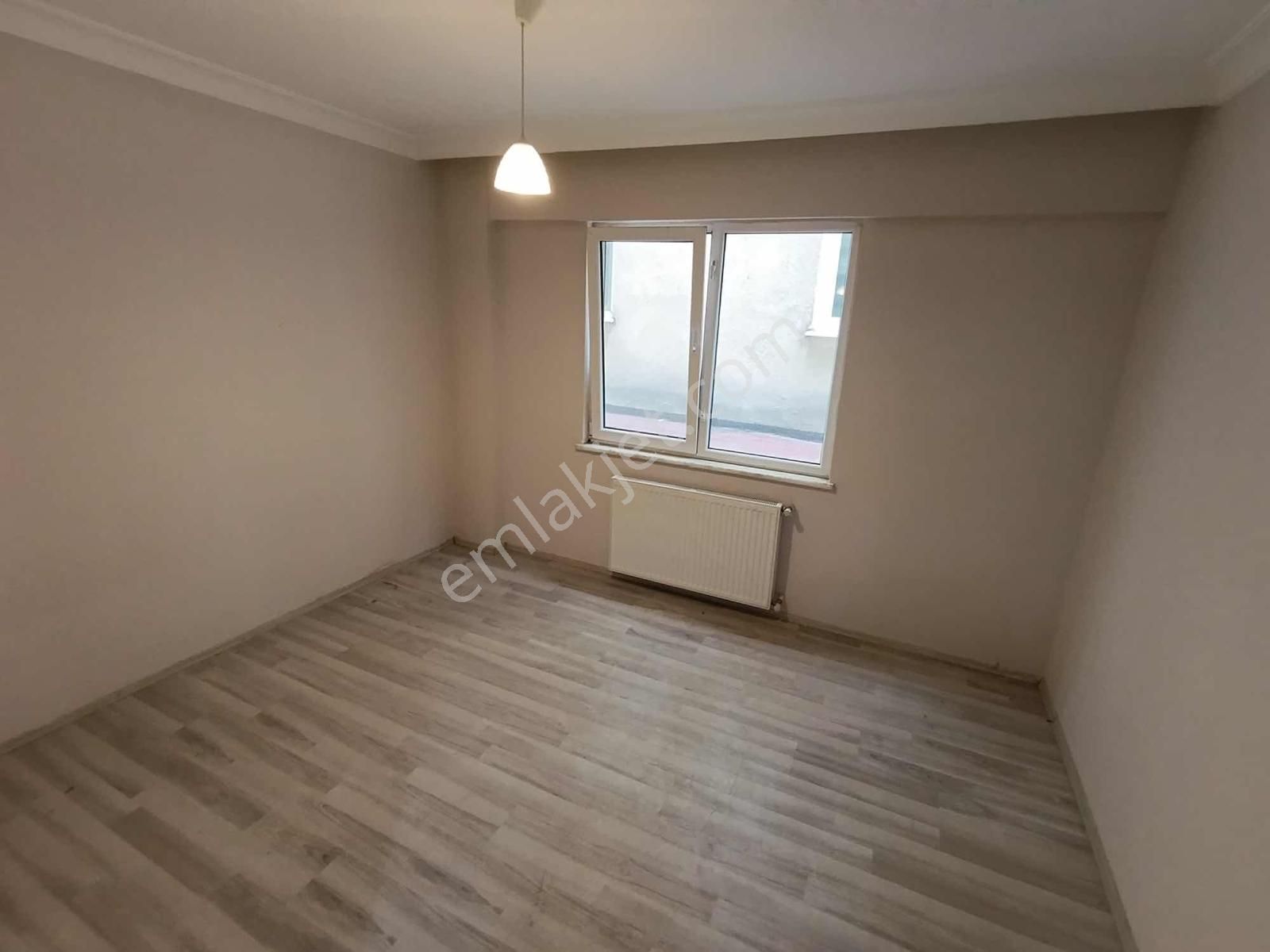 Şekerler Emlaktan Metroya Yakın Merkezi Konumlu Kiralık Daire - Görsel 9