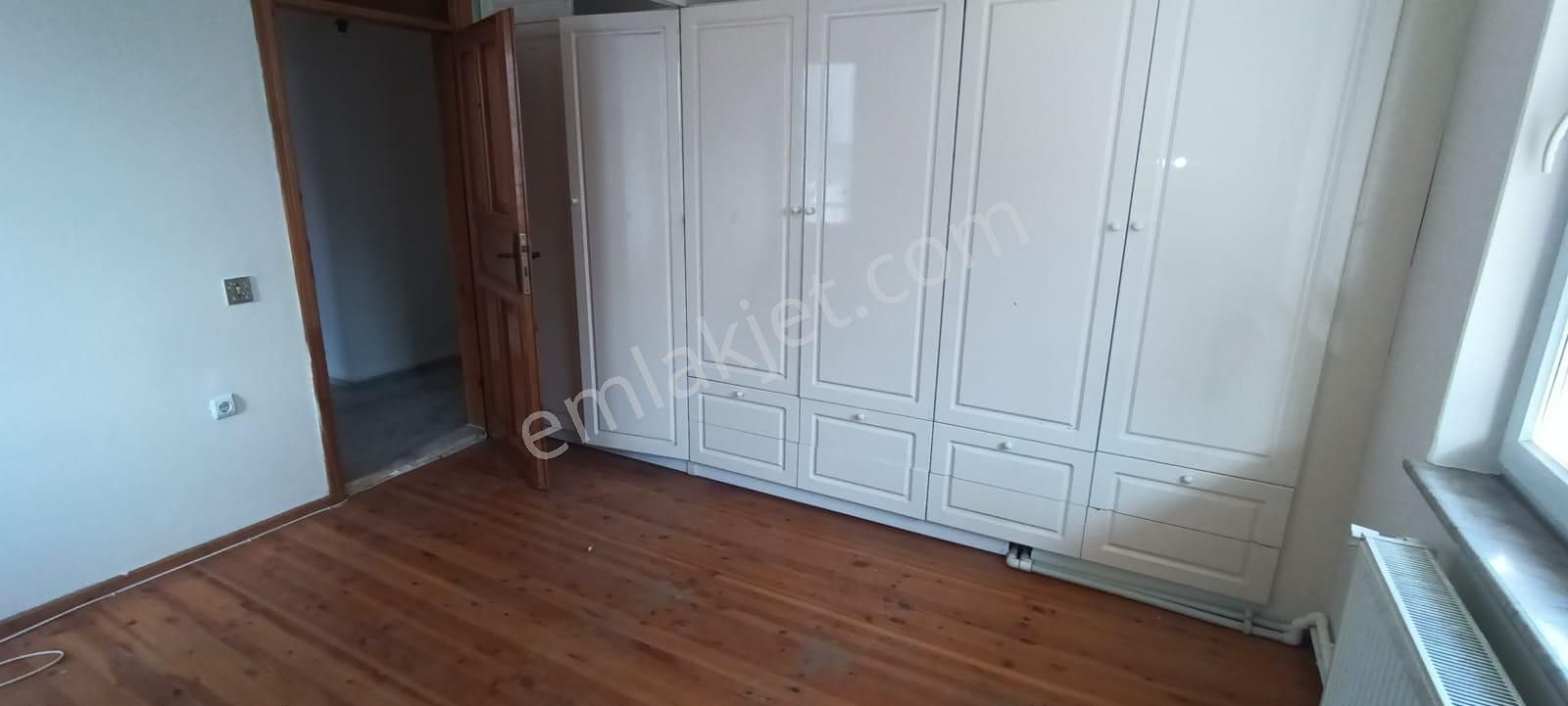 Ender Uysal Gayrimenkul Den İncilipınar Mahallesin De 2+1 Kiralık Balkonlu Daire.. - Görsel 9